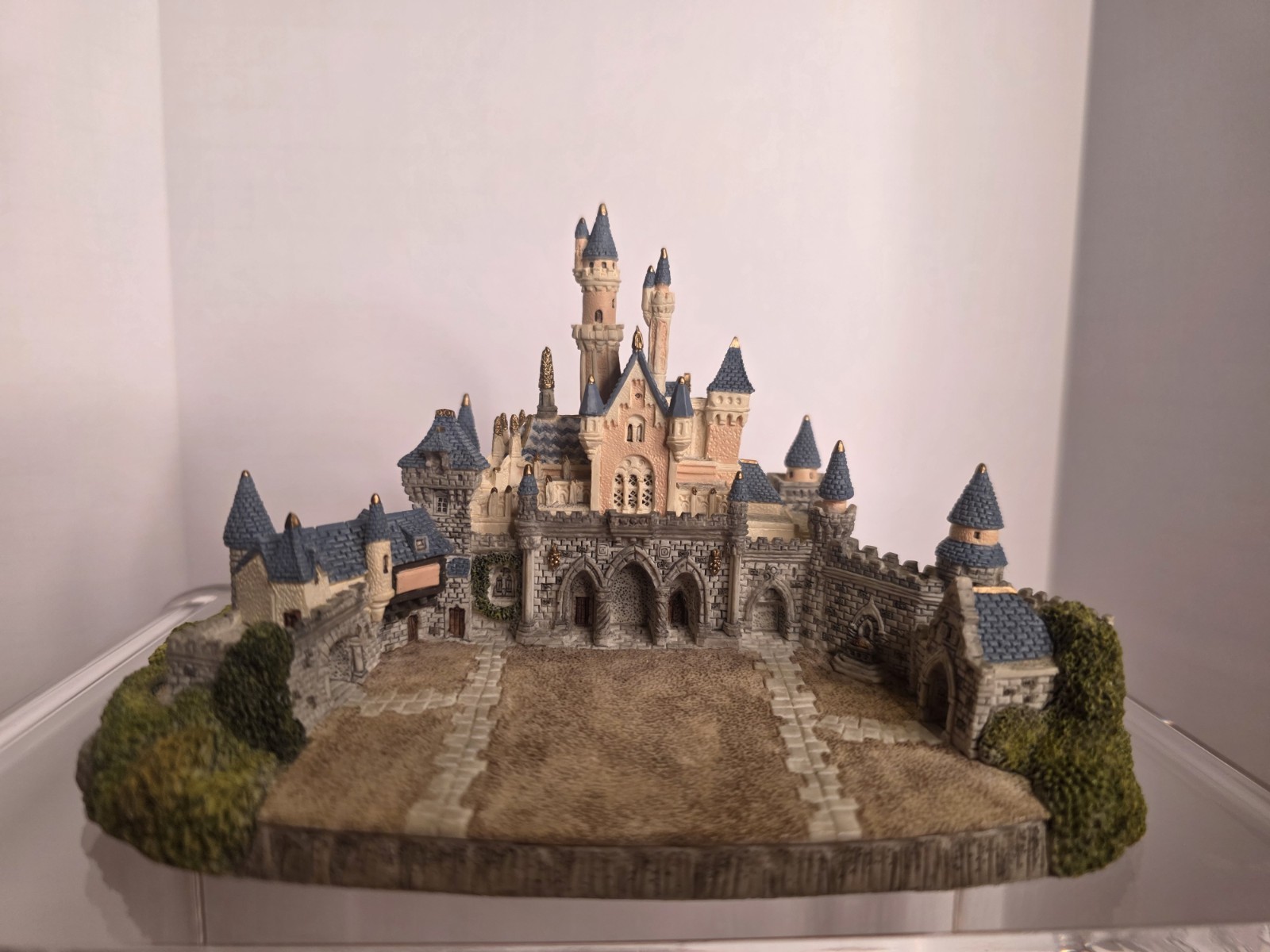 Vintage Fraser Creations Disneyland Sleeping Beauty Castle Resin Figurine - 1995