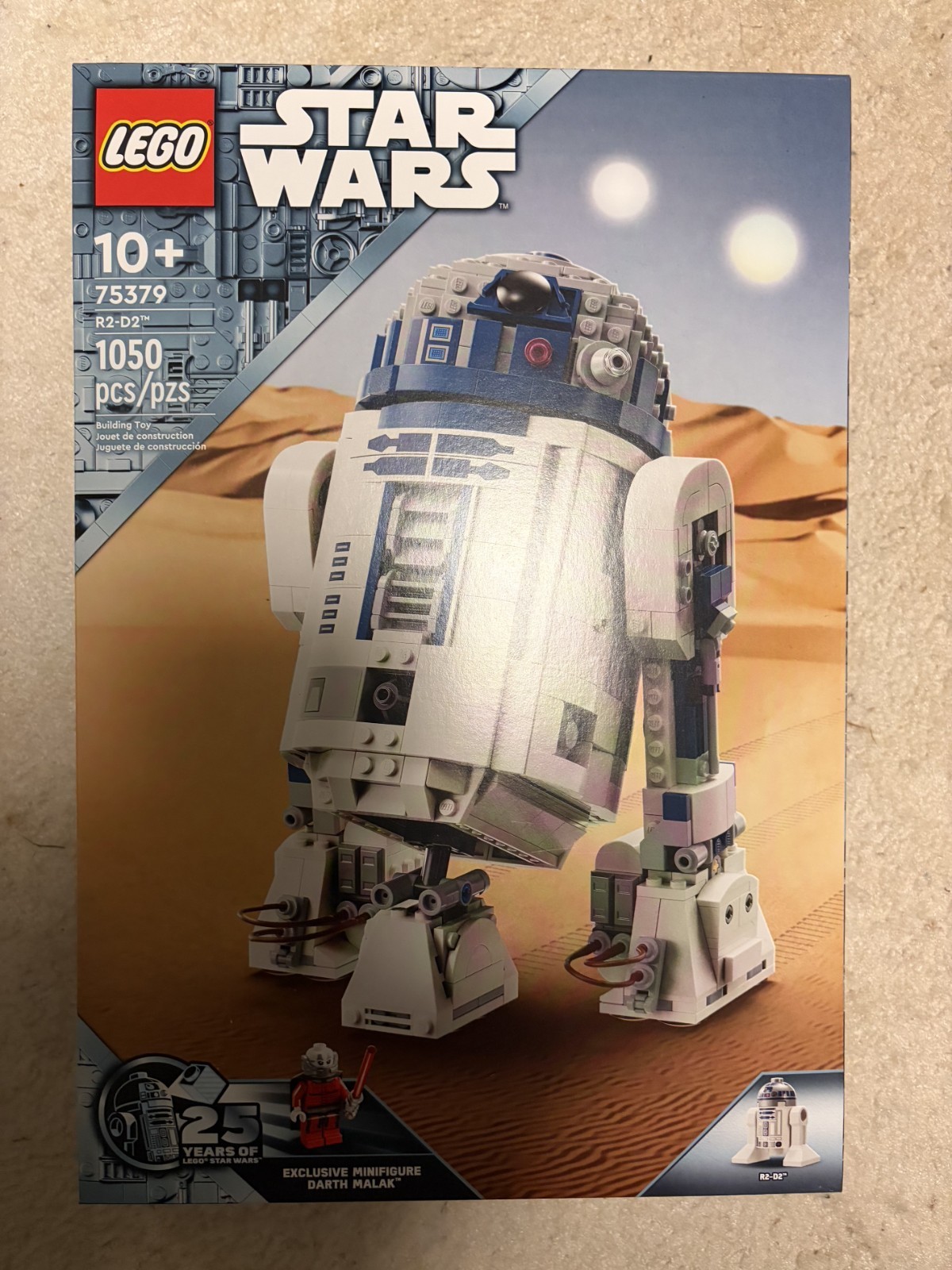 Lego Star Wars 75379 R2-D2 (BRAND NEW) Lego Star Wars 75379 R2-D2 (BRAND NEW)