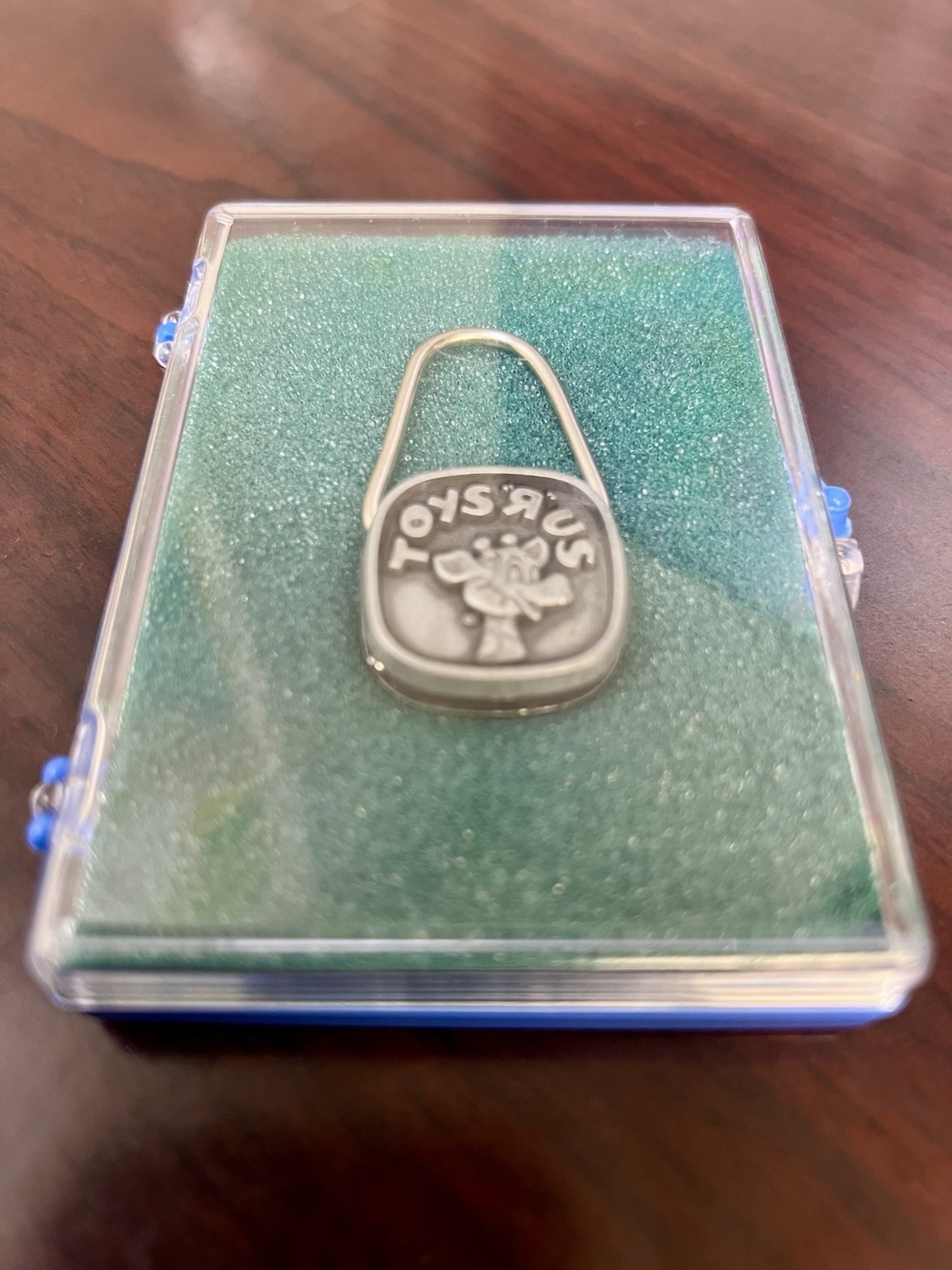 Toys R Us Keychain Employee Recognition