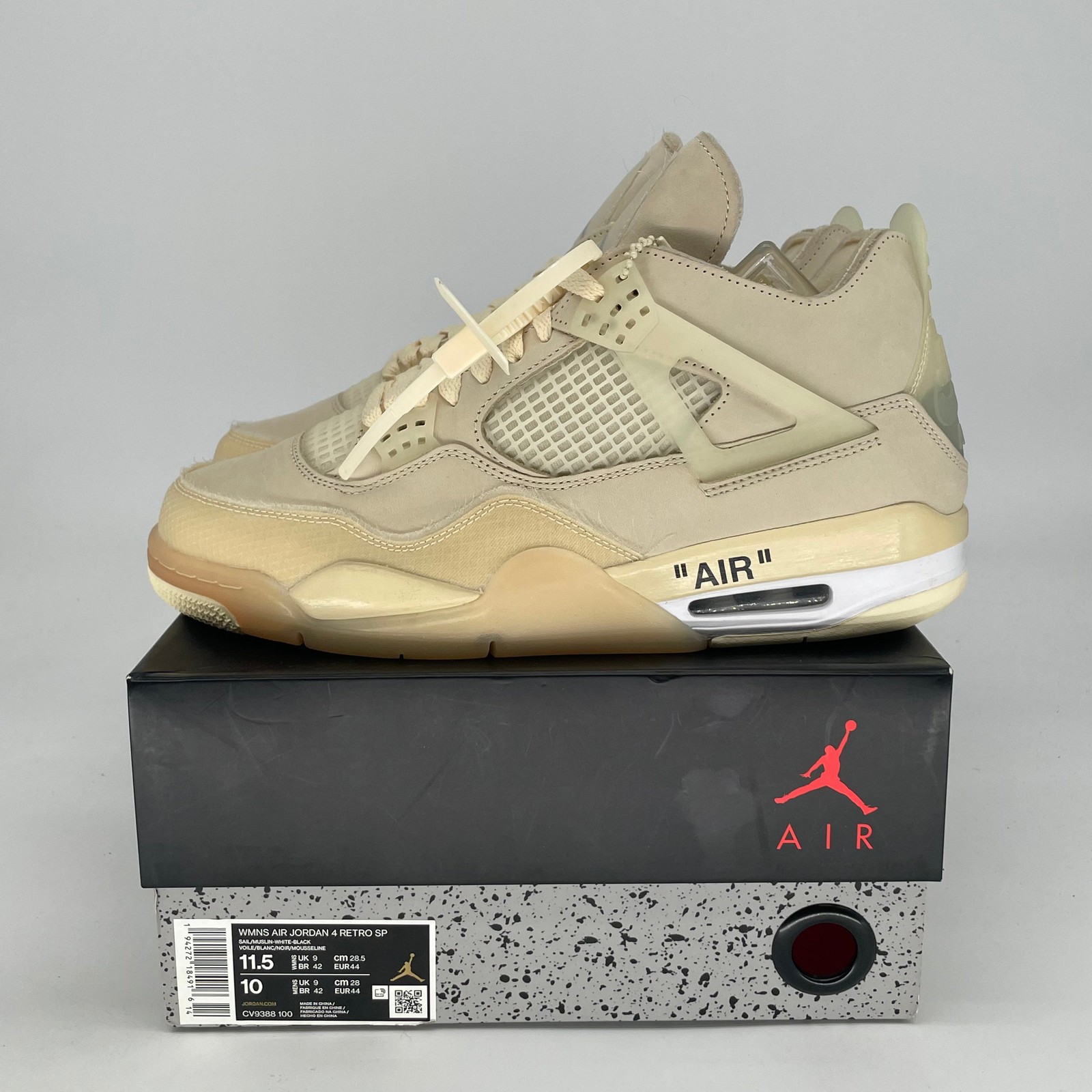 Size 10M/11.5W - Jordan 4 Retro Off-White Sail (Women\'s) CV9388-100