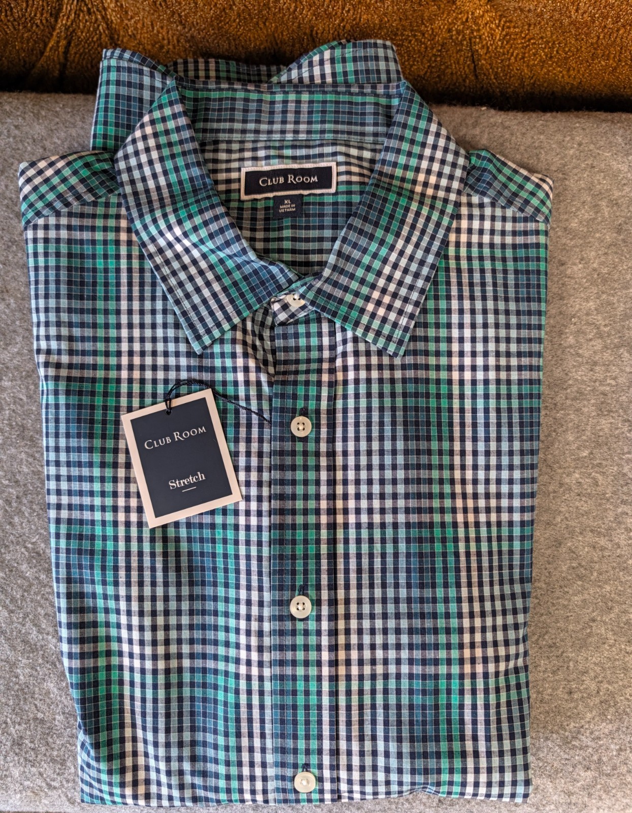Club Room Mens Shirt Size XLarge Long Sleeve, plaid print in greens and blues