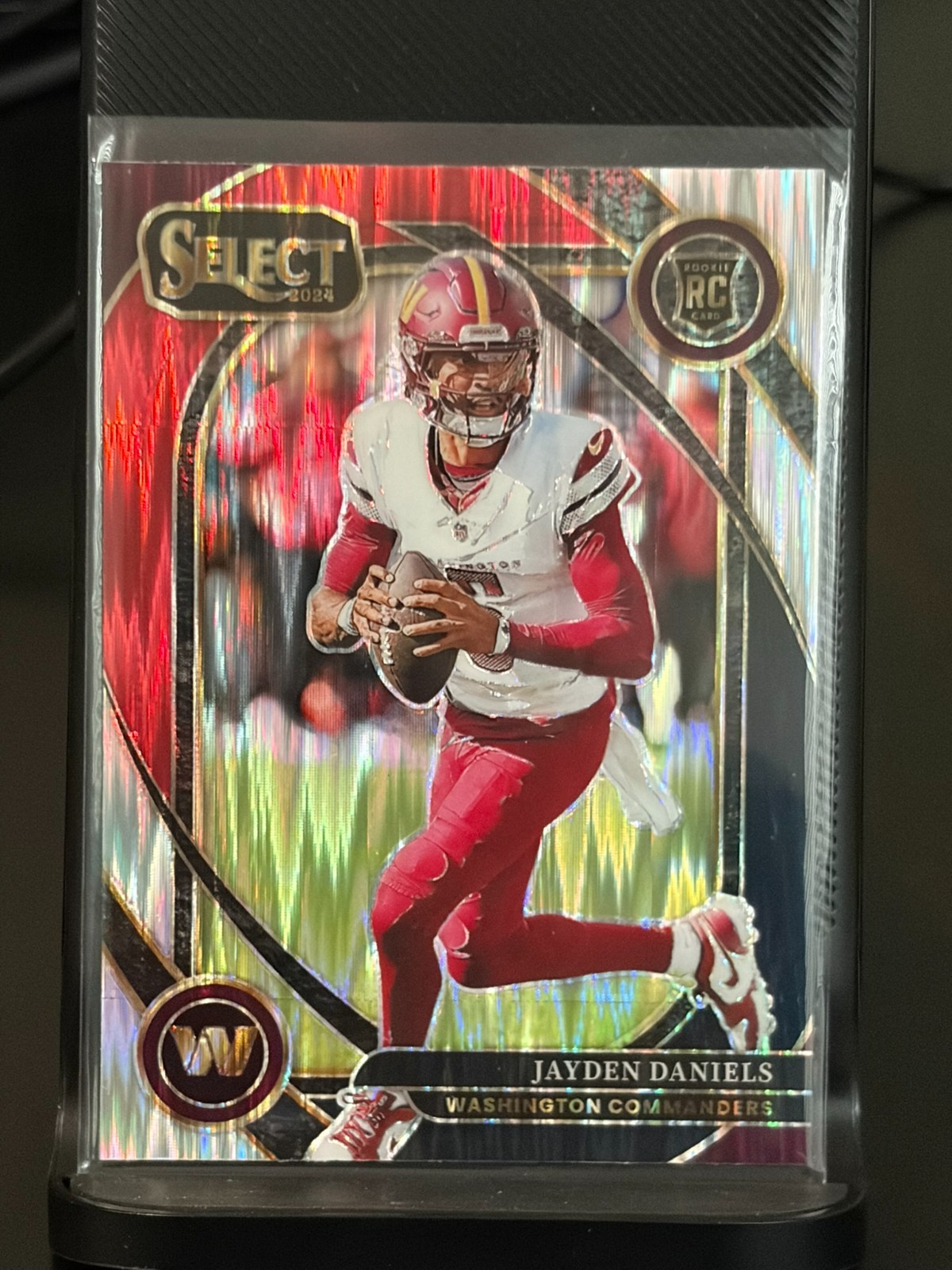 2024 Panini Select - Club Level Jayden Daniels #217 Black & Red Shock Prizm (RC)