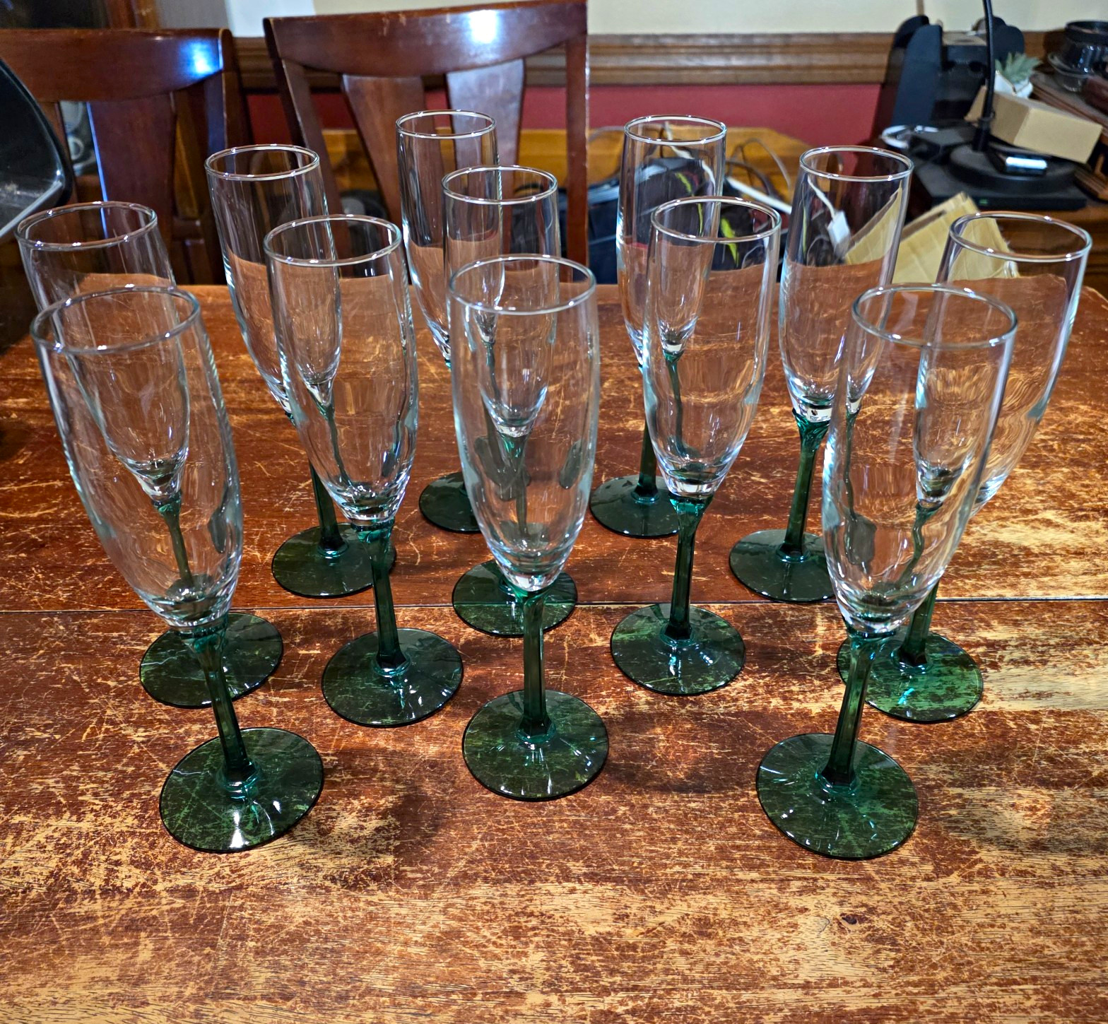Vintage Libbey Domaine Green Juniper Champagne Flutes Glasses - Set of 12 leaves Vintage Libbey Domaine Green Juniper Champagne Flutes Glasses - Set of 12 leaves