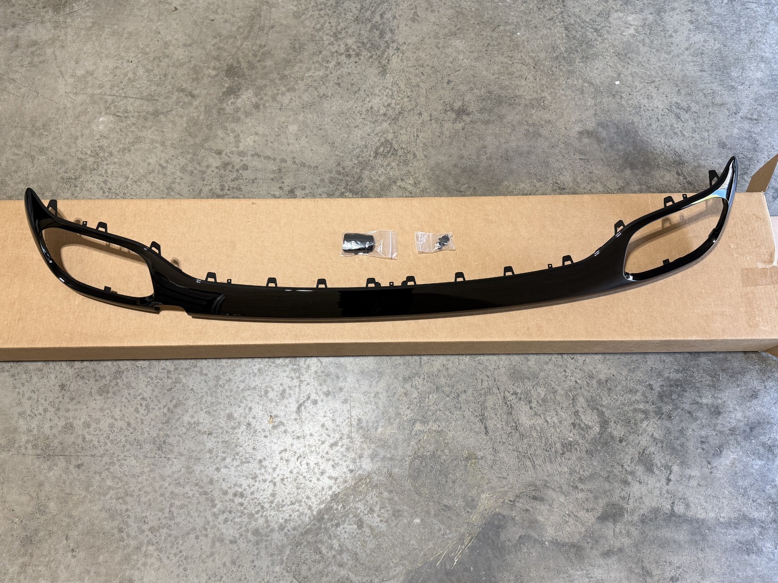 2020-2026 Mercedes-Benz OEM A1678809802 Lower Bumper Cover BRAND NEW 2020-2026 Mercedes-Benz OEM A1678809802 Lower Bumper Cover BRAND NEW