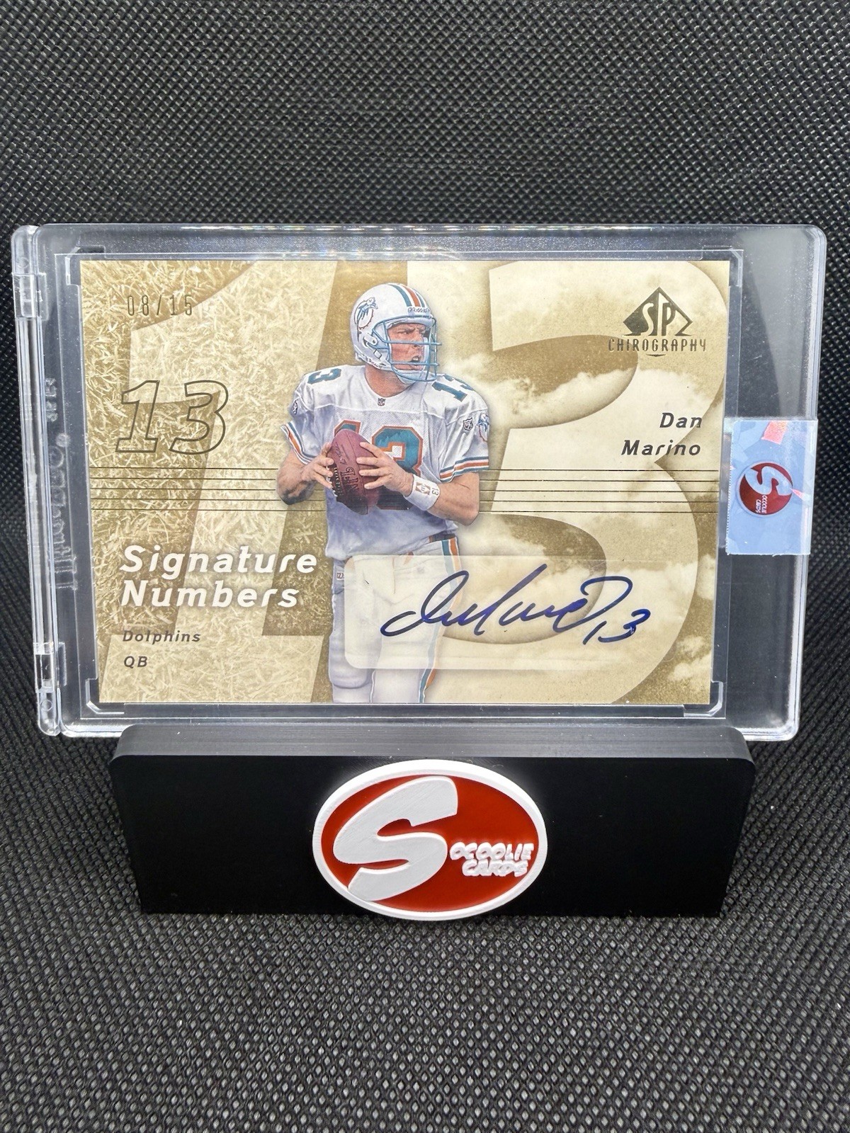2007 UPPER DECK - SP SIGNATURE NUMBERS - DAN MARINO CARD #08/15 Miami Dolphins