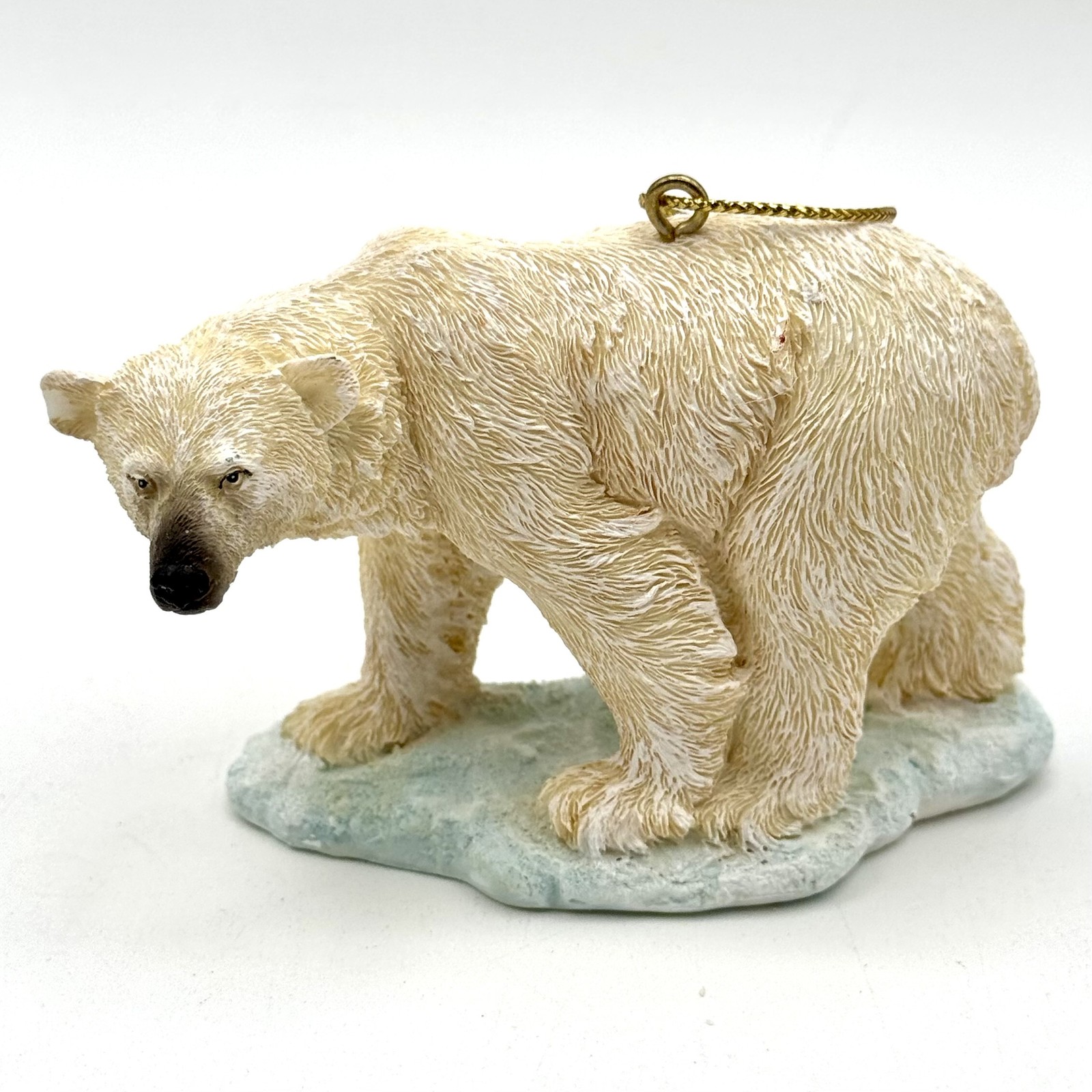 WWF World Wildlife Fund Polar Bear Figurine Ornament Vintage 2001 Bloomingdale\'s WWF World Wildlife Fund Polar Bear Figurine Ornament Vintage 2001 Bloomingdale\'s