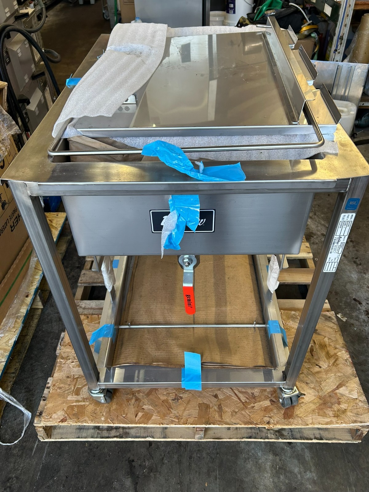 Belshaw HG18-EZ 40# SS Hand Glazer W Applicator On Rails “NEW Open Box”