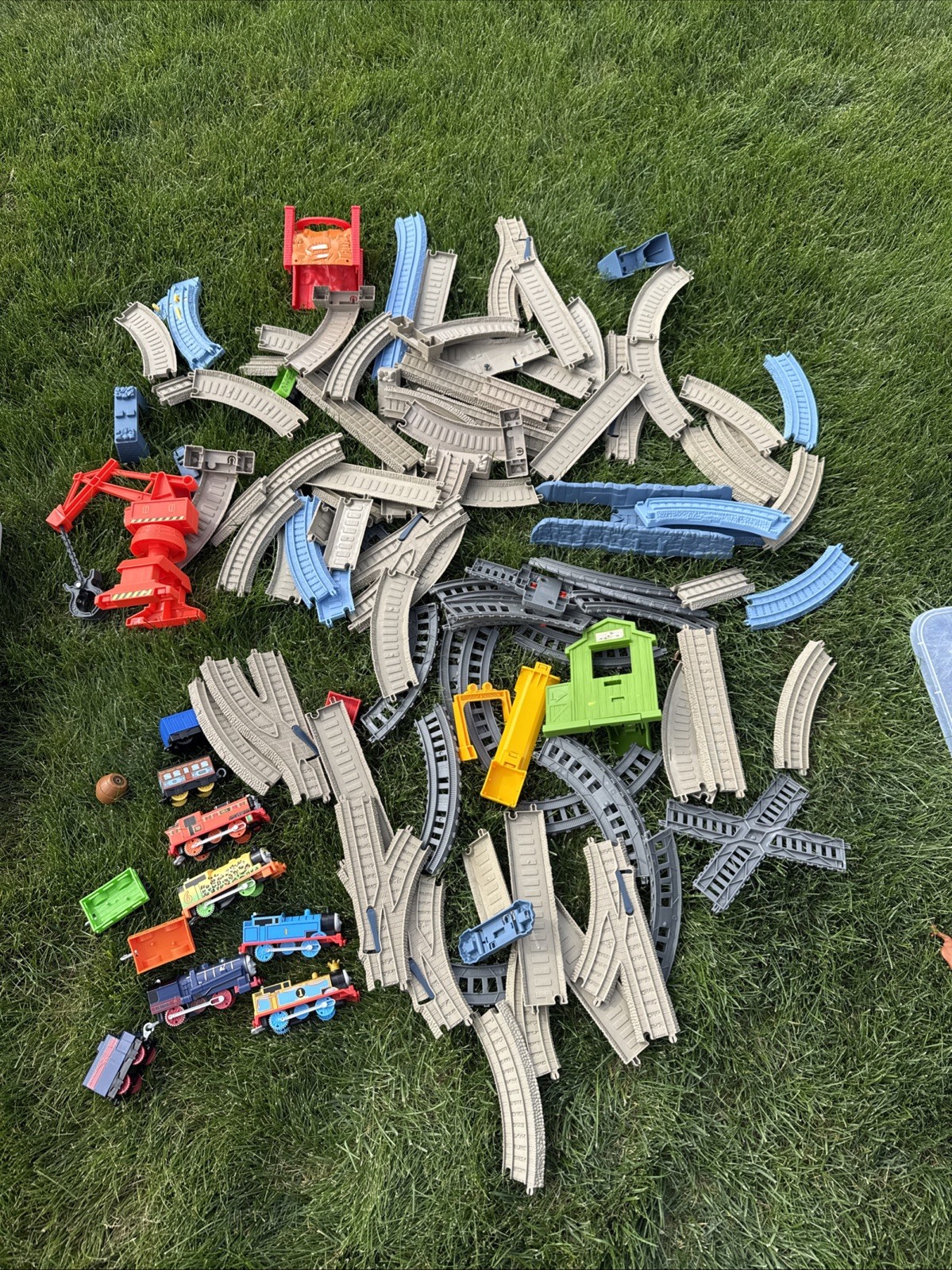HUGE Thomas the Train Lot TrackMaster Motorized Cranky Crane with Engines HUGE Thomas the Train Lot TrackMaster Motorized Cranky Crane with Engines