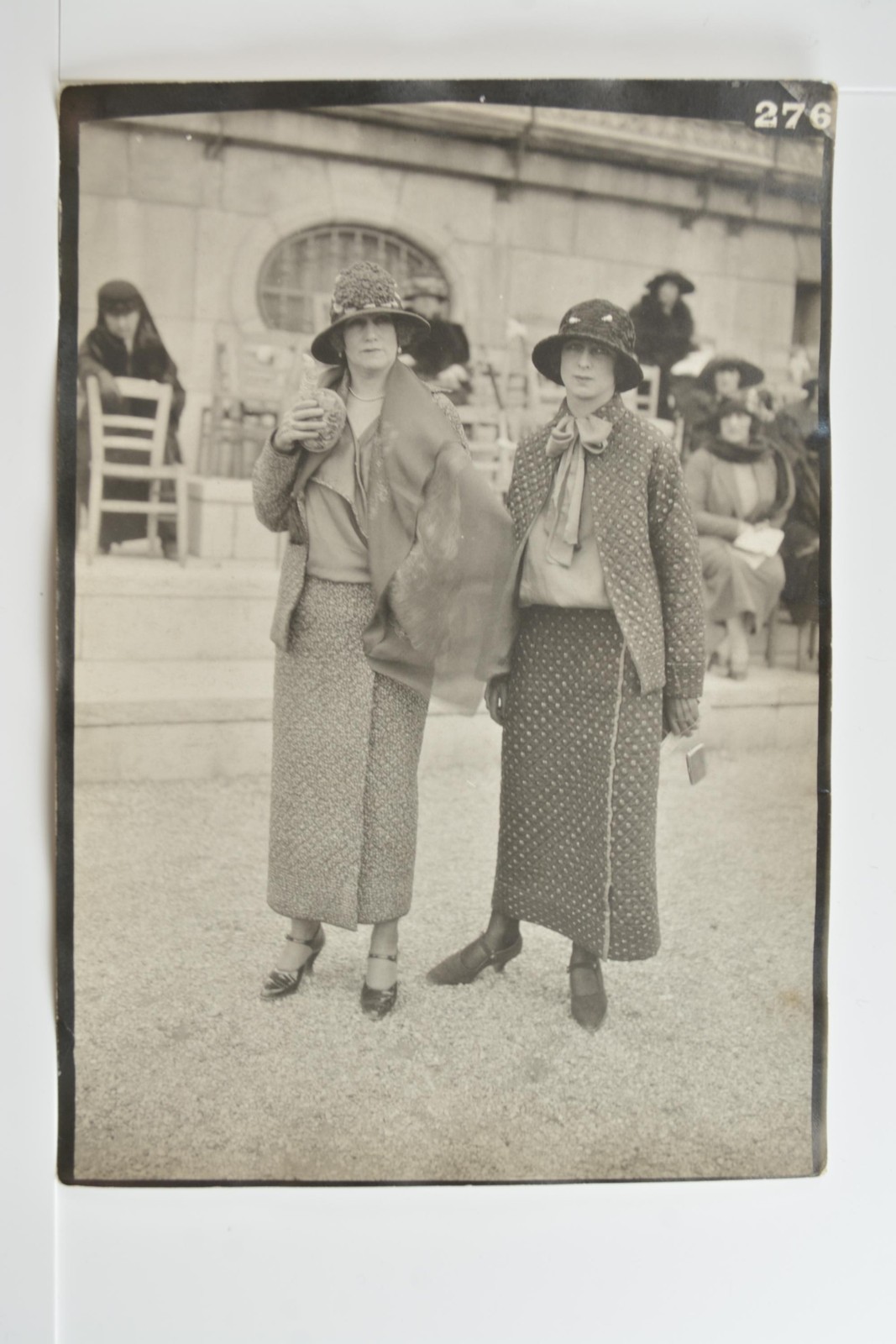 2 Women Fashion Cloche Hats Paris Paul Geniaux c1920s VTG Photo