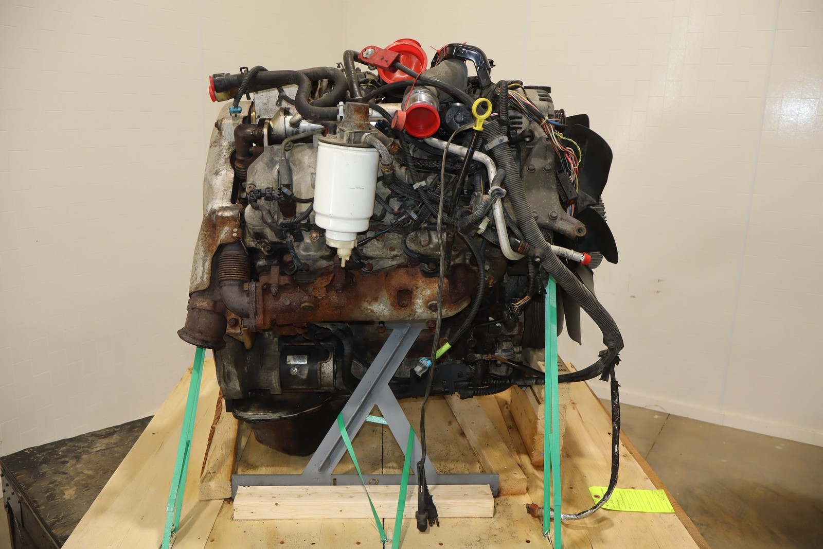 04-05 Chevy GMC 6.6 LLY Duramax Diesel Engine 170k