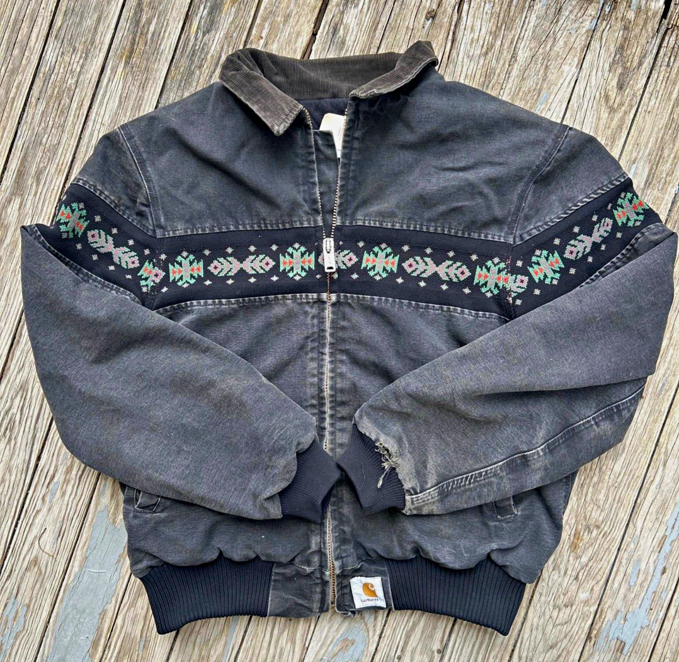 Vintage Carhartt Men\'s XL Gray Lined Full-Zip Bomber Jacket Aztec Geometric
