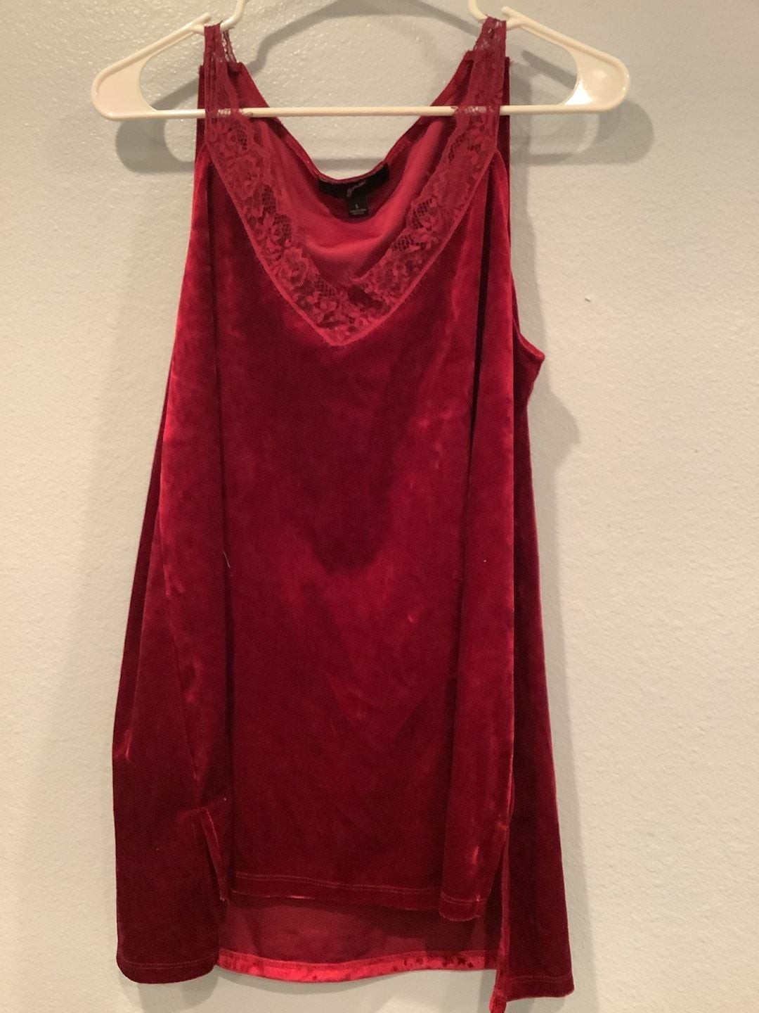 GnW Red Velvet Lace Cami Tank Top Size L