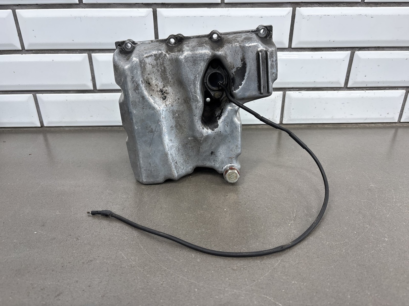 1998-2002 Yamaha YZF-R6 Oil Pan Assembly OEM