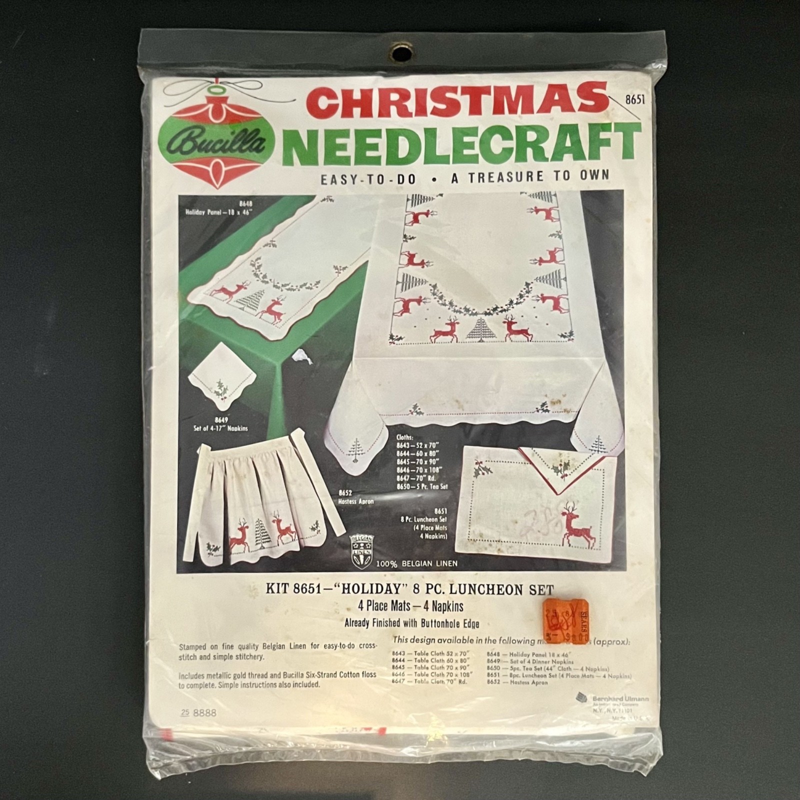 Vtg Bucilla Christmas Needlecraft Kit 8651 Holiday 8 pc Luncheon Reindeer Vtg Bucilla Christmas Needlecraft Kit 8651 Holiday 8 pc Luncheon Reindeer