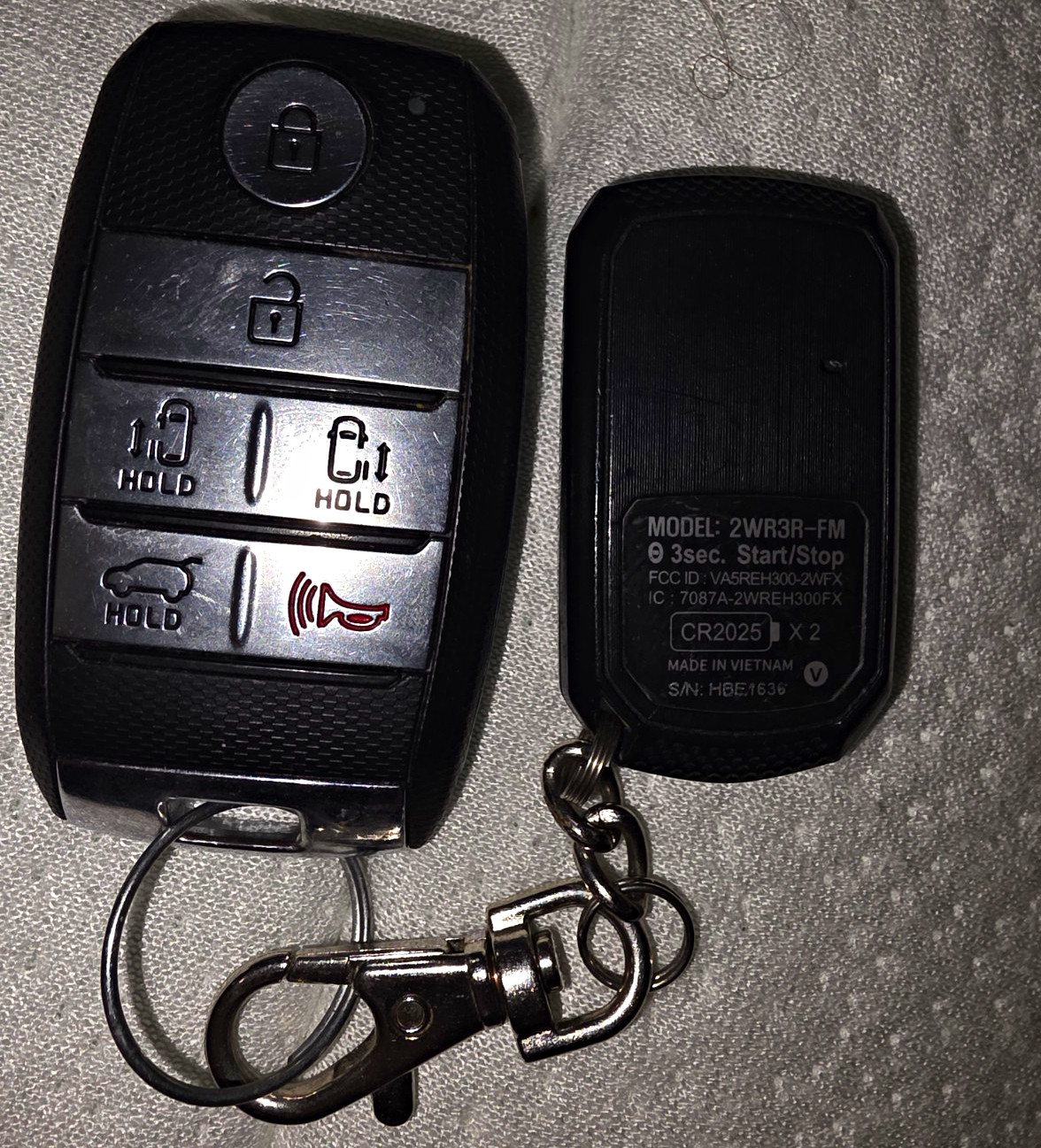 OEM 2015-2021 KIA SEDONA smart keyless entry 6 button remote key fob 95440-A9300
