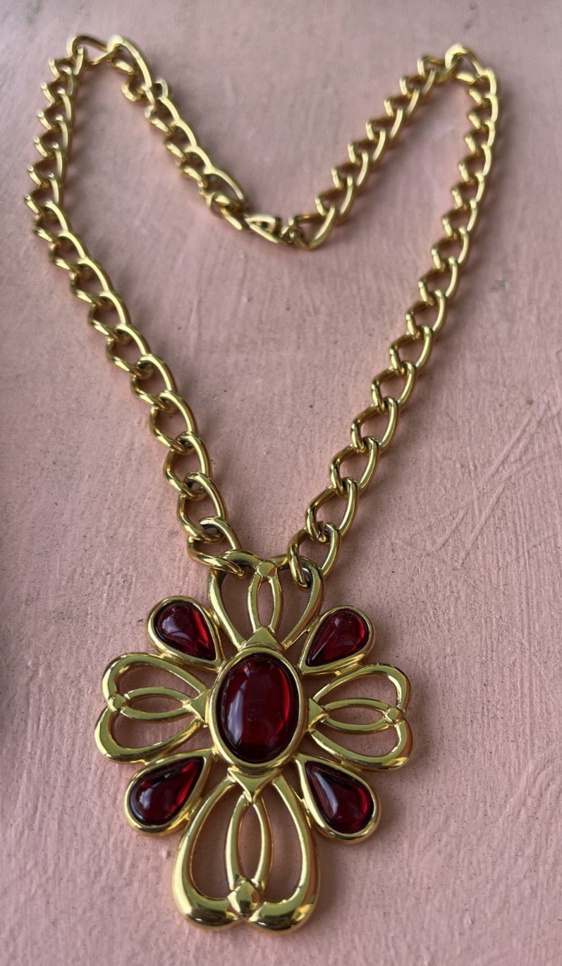 Vintage Napier Signed Gripoix Red Gold Cab Necklace Patent Pending Collectors