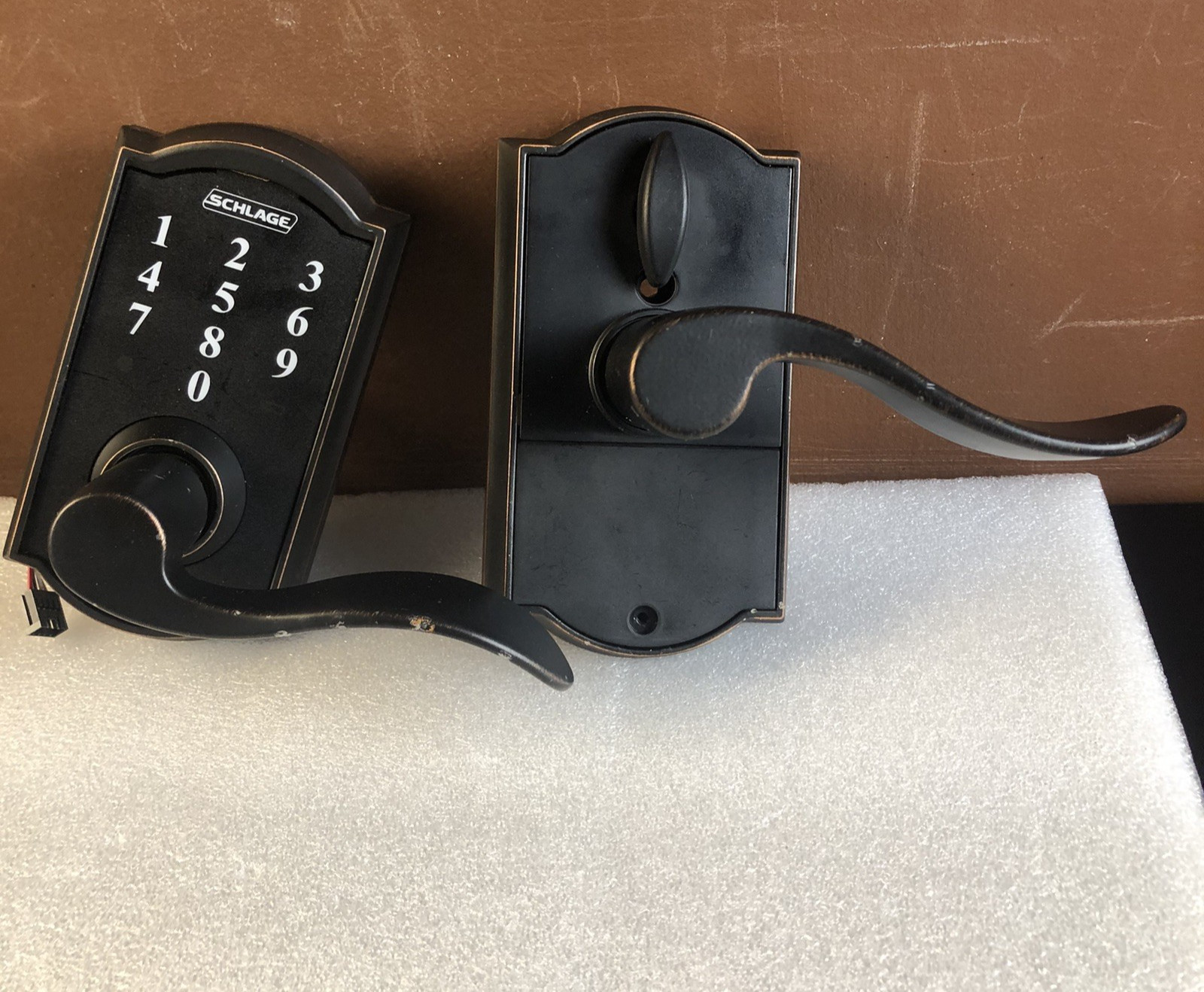 SCHLAGE Touch Camelot Lock with Accent Lever (Aged Bronze) FE695 V CAM 716 Acc