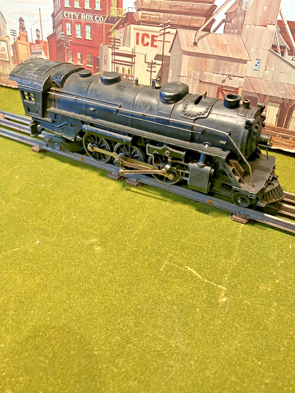 LIONEL #1666 DIE CAST STEAM LOCOMOTIVE 