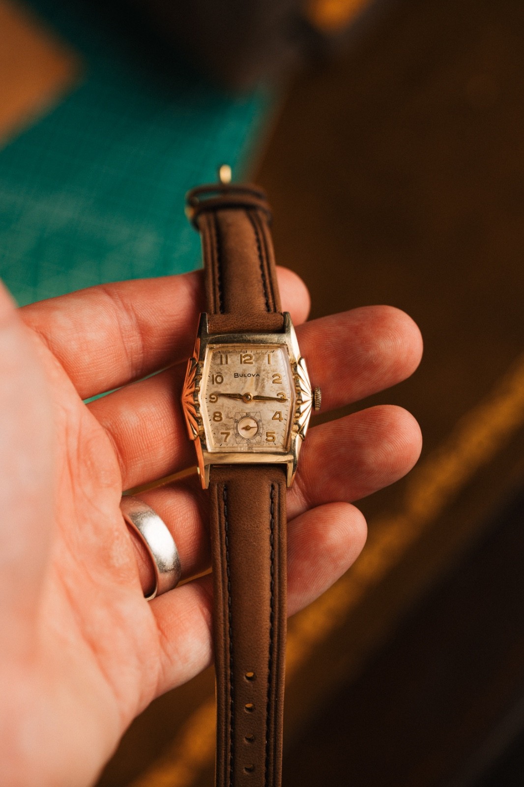 Vintage 1965 Bulova Senator B Men's Watch 10K RGP Bezel Manual Wind 17 Jewel