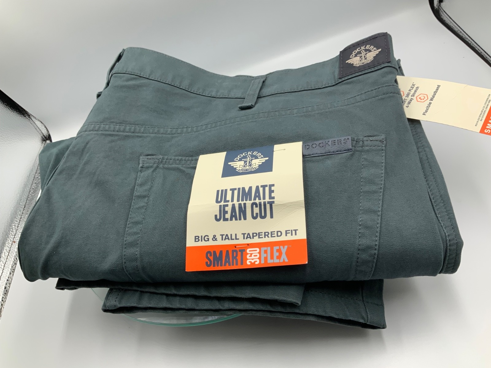 Dockers Smart 360 Flex Men’s BIG & TALL tapered fit jean pants SZ. 48x30 GRAY Dockers Smart 360 Flex Men’s BIG & TALL tapered fit jean pants SZ. 48x30 GRAY