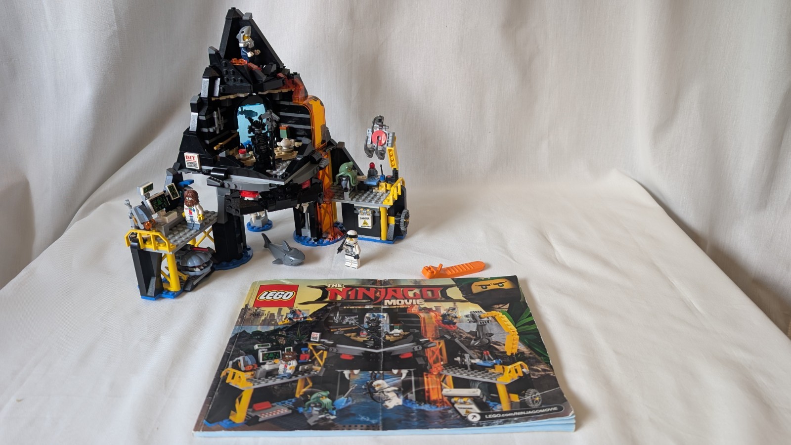 LEGO Ninjago: Garmadon\'s Volcano Lair (70631) Used, Complete w/ Instructions