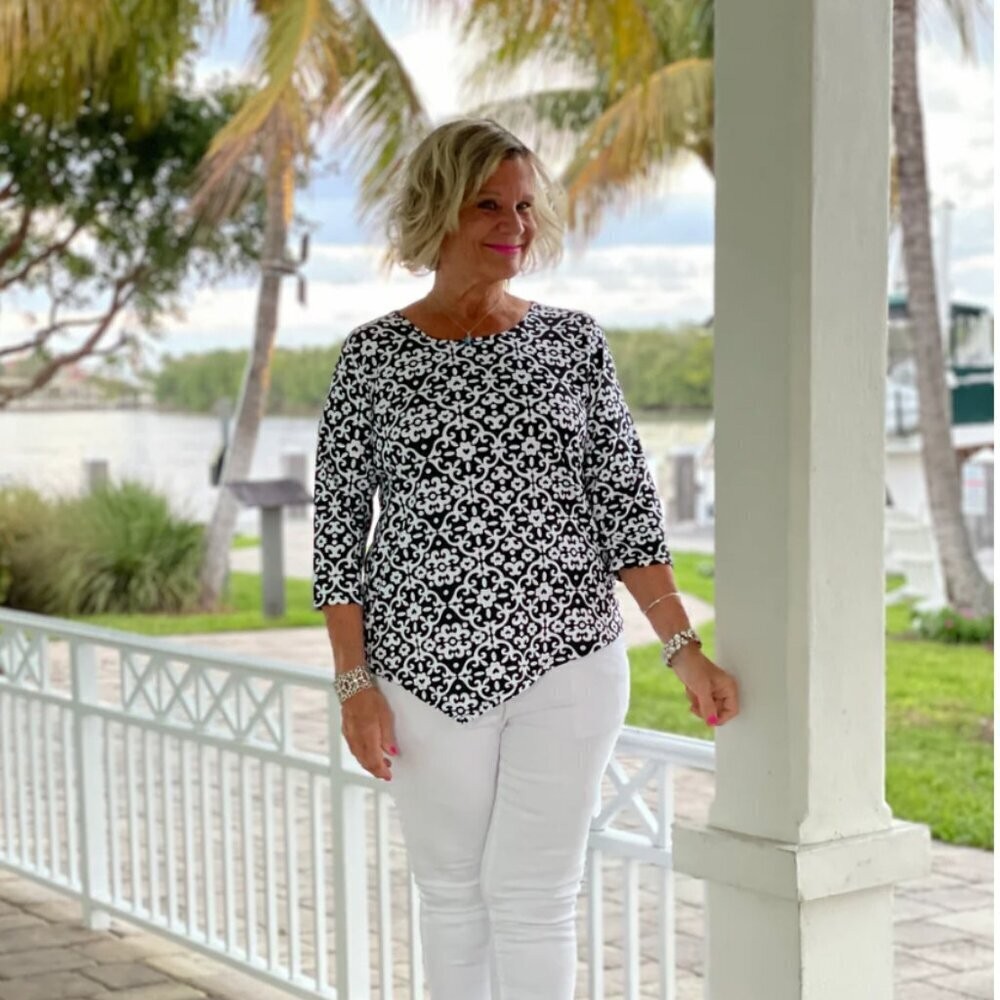 Lulu-B Asymmetrical Top Lulu-B Asymmetrical Top