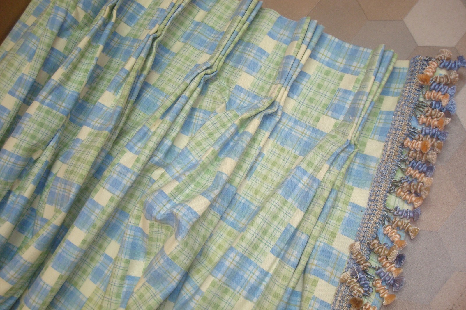 Waverly 2 pc Custom DRAPES Lined Pretty Plaid Pleated w/ Tassel Trim 83\