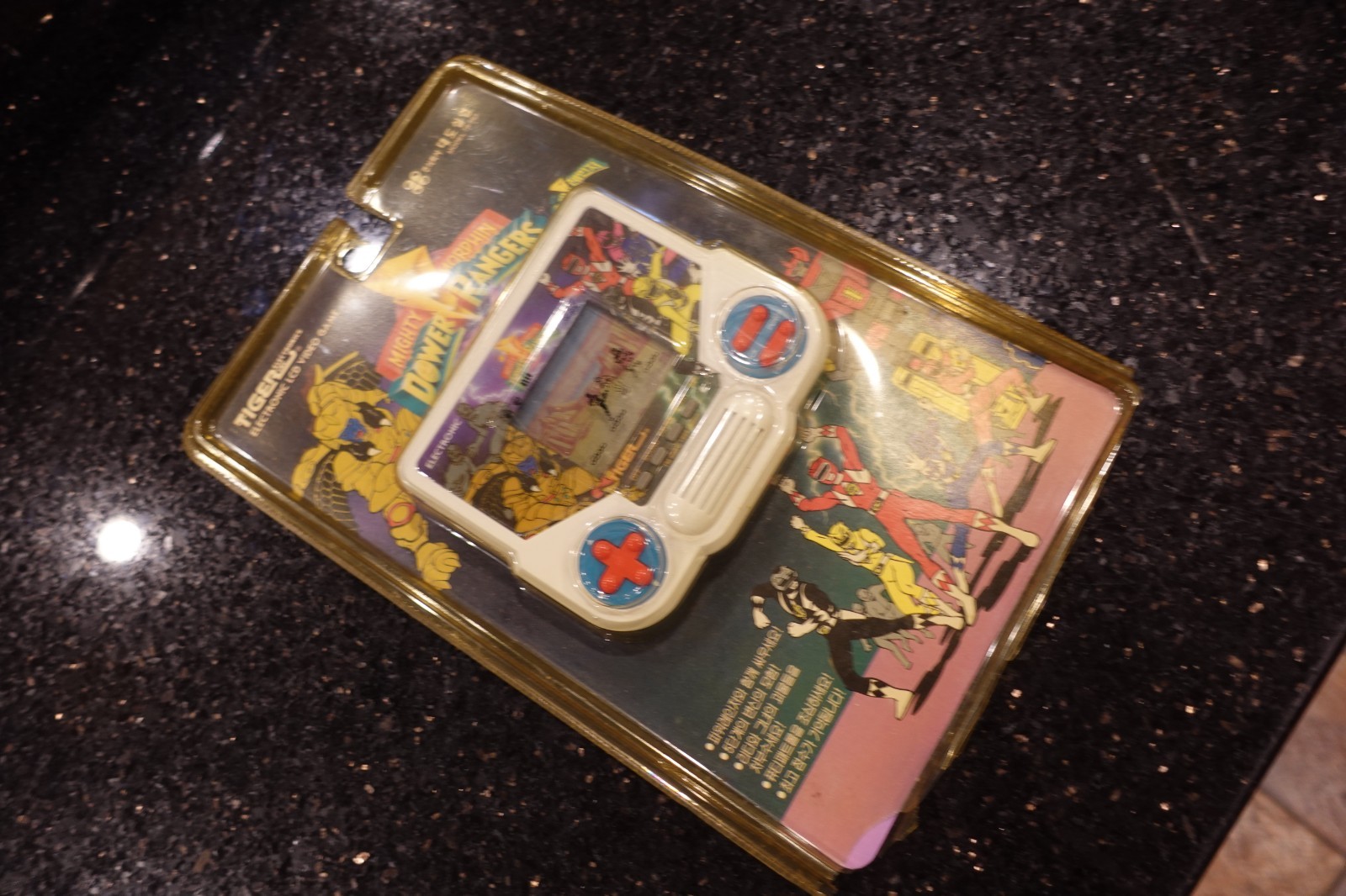 Vintage Tiger POWER RANGERS   Handheld Electronic Tabletop Video game  D6 SEALED