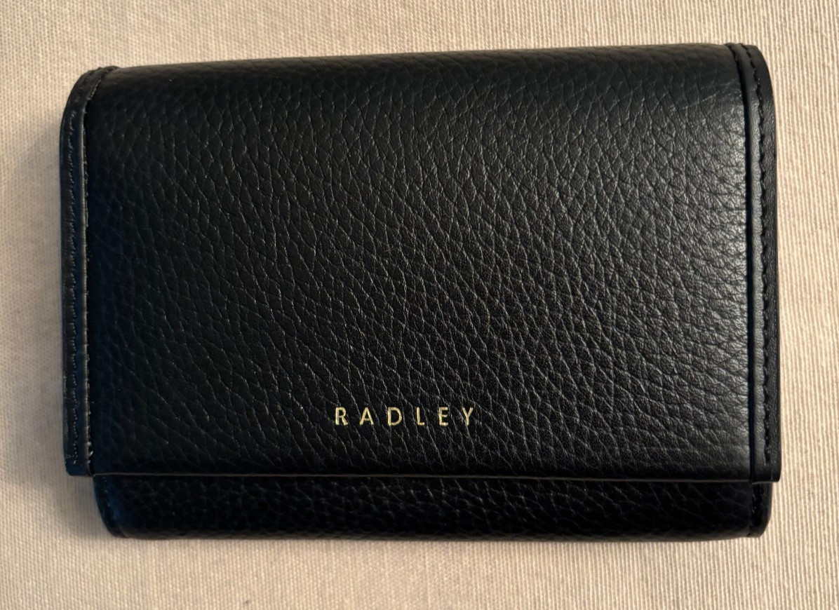 RADLEY London NWT Alba Place Medium Flapover  Leather Wallet, Black New
