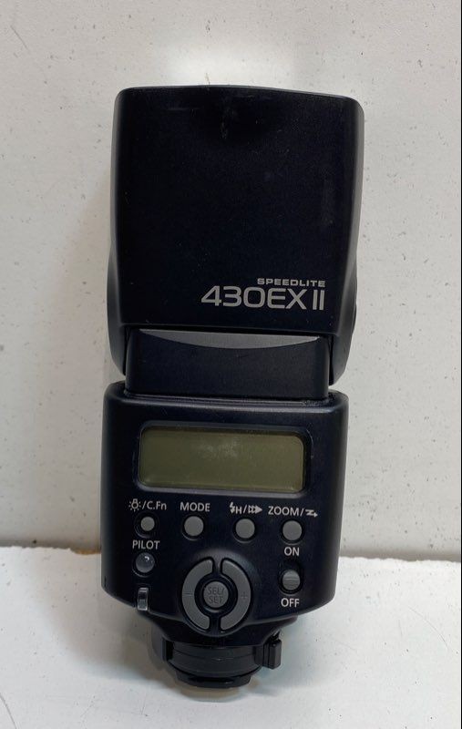 Canon Speedlite 430EX II Shoe Mount Flash for EOS Digital SLR Cameras Tested