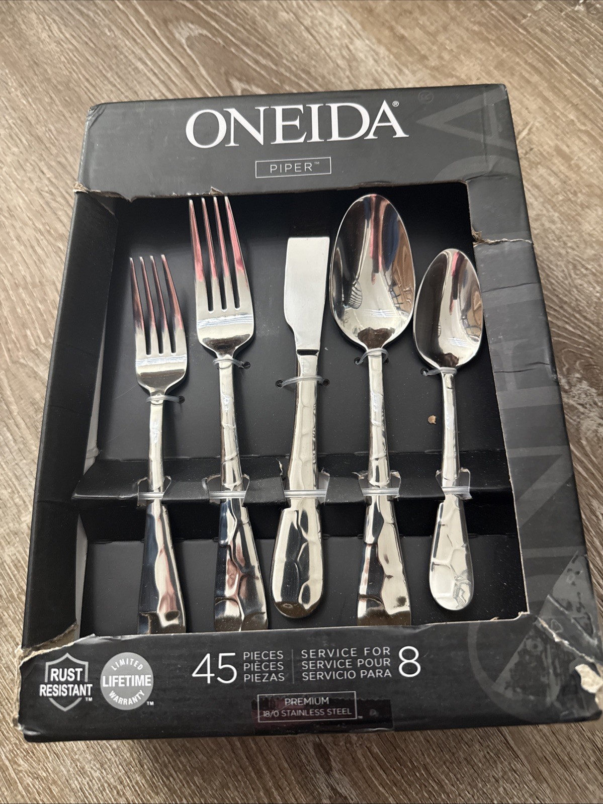 Oneida Stainless PIPER Service for Eight - 45pc Glossy -new-torn Box