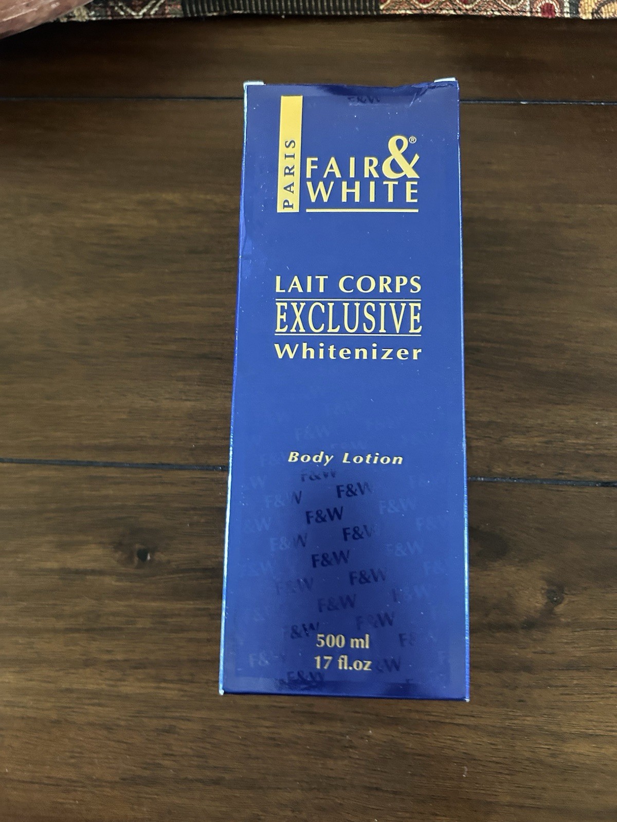 LAIT CORPS EXCLUSIVE Whitenizer Bottle Brand New