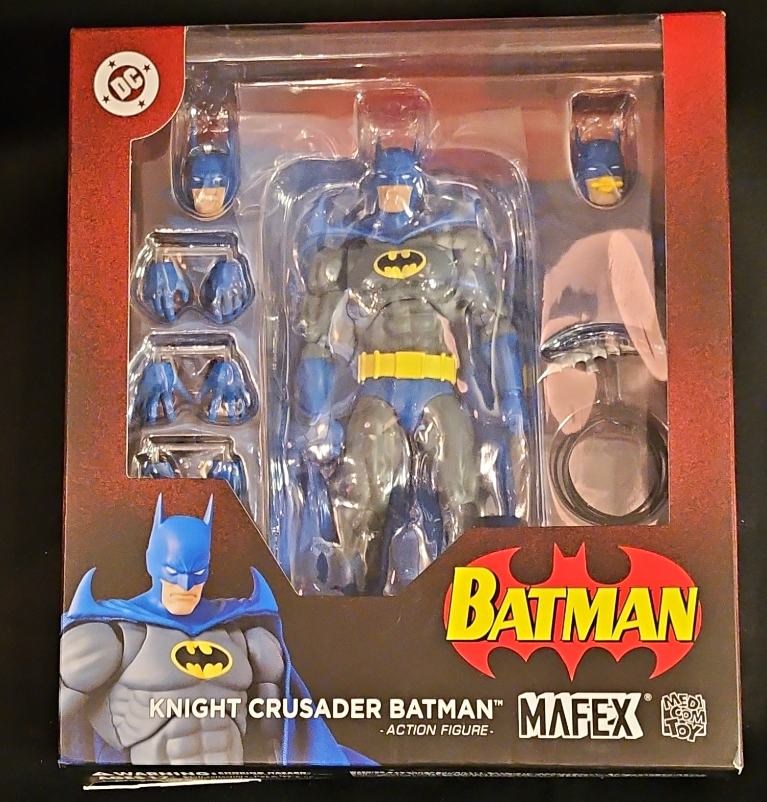 Medicom Toy MAFEX No. 215 Batman Knight Crusader Figure w/ Cape, Stand Medicom Toy MAFEX No. 215 Batman Knight Crusader Figure w/ Cape, Stand