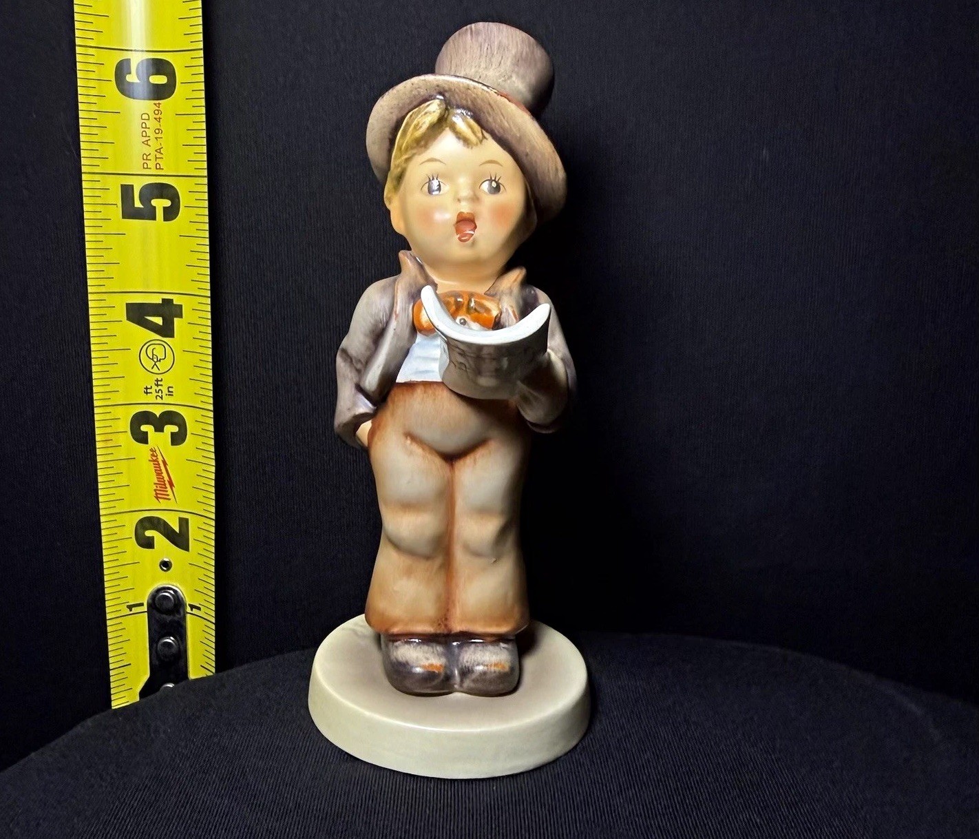 Goebel Hummel “Street Singer” Porcelain Hand Painted Figurine 5 in 1950s TMK3 Goebel Hummel “Street Singer” Porcelain Hand Painted Figurine 5 in 1950s TMK3