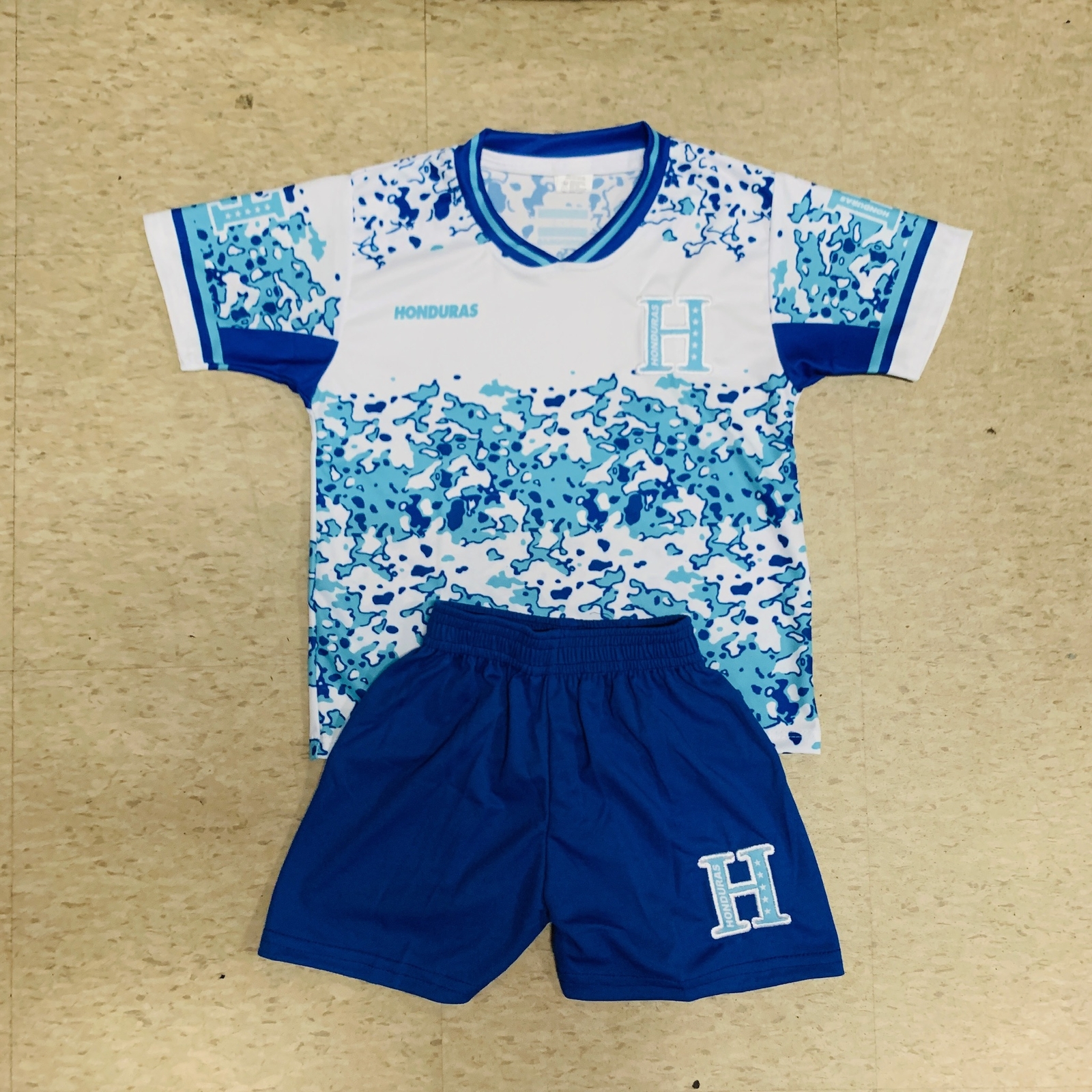 HONDURAS TRAJECITOS UNISEX 2023 TODAS LAS TALLAS PARA NIN@S