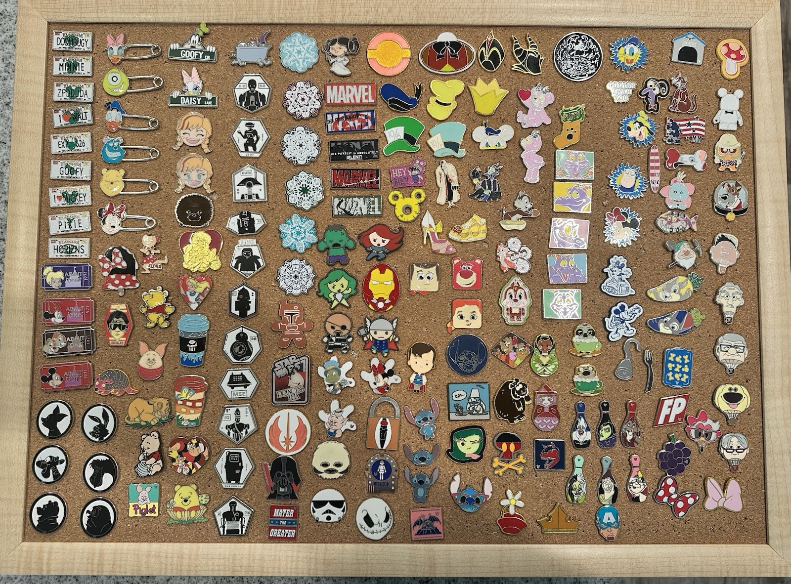 100 Disney Trading pins, No Duplicates. , Tradable 100 Disney Trading pins, No Duplicates. , Tradable