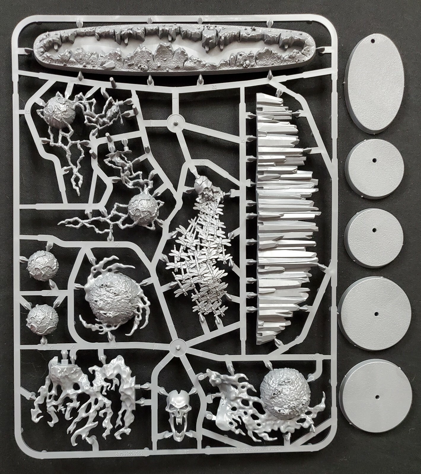 Malign Sorcery Spells Warhammer Sigmar Prismatic Maelstrom Emerald Geminids Head