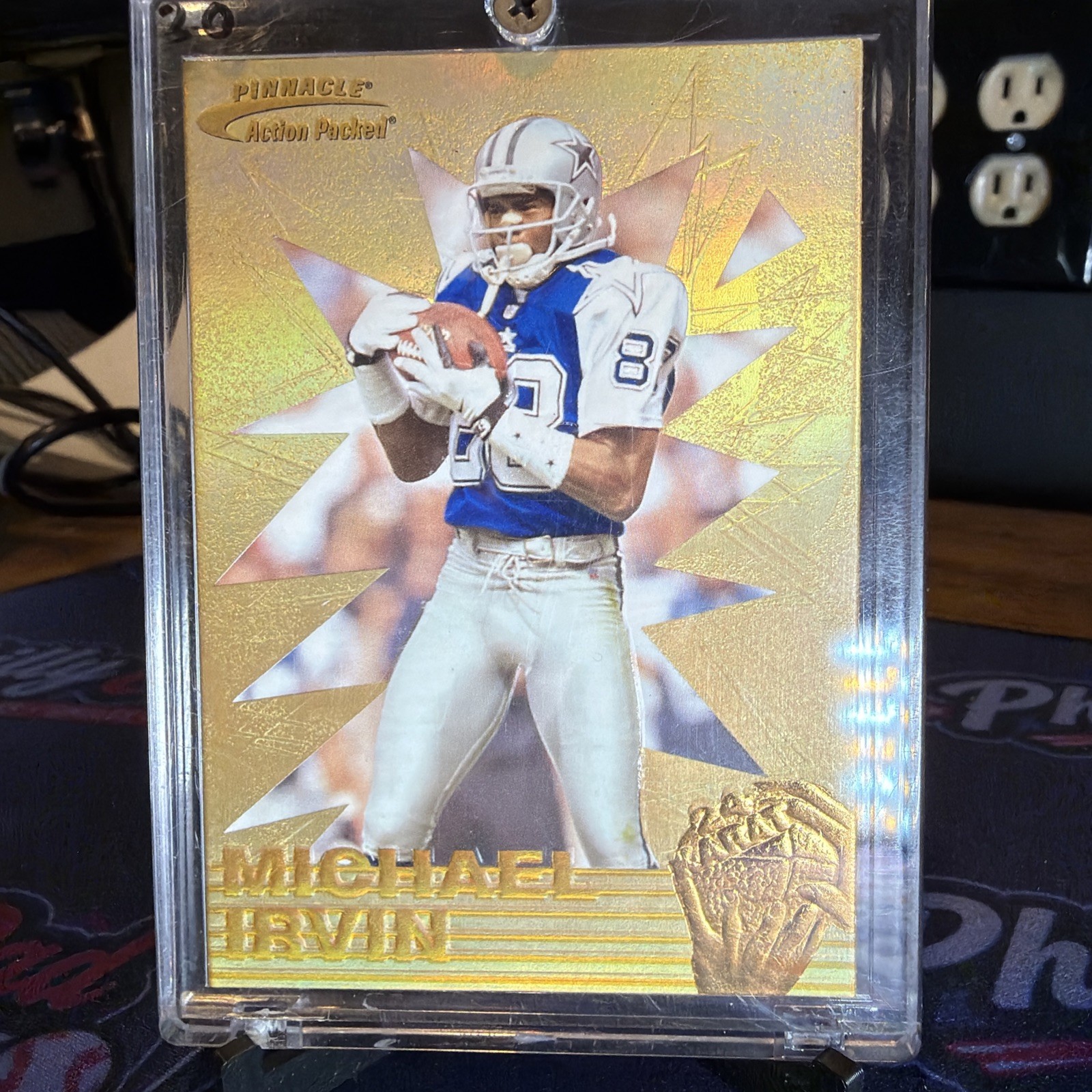 1996 Pinnacle Action Packed - 24 Karat Gold Michael Irvin #2 RARE MINT COWBOYS 1996 Pinnacle Action Packed - 24 Karat Gold Michael Irvin #2 RARE MINT COWBOYS