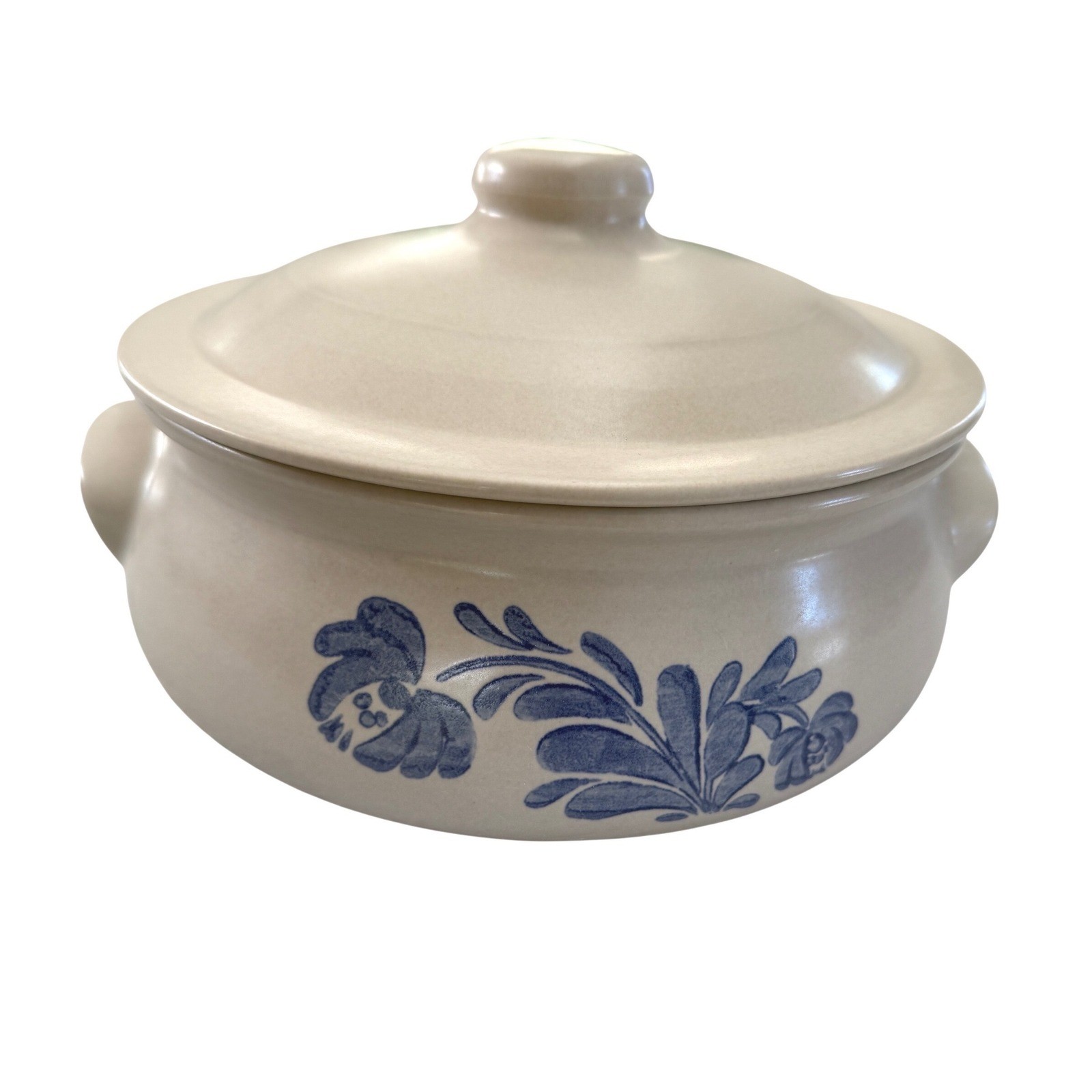 Vintage Pfaltzgraff Yorktowne Covered Casserole Dish Blue Floral Stoneware 2 Qt