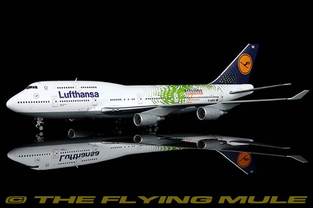 SQ Wings 1:200 747-400 Lufthansa D-ABVK