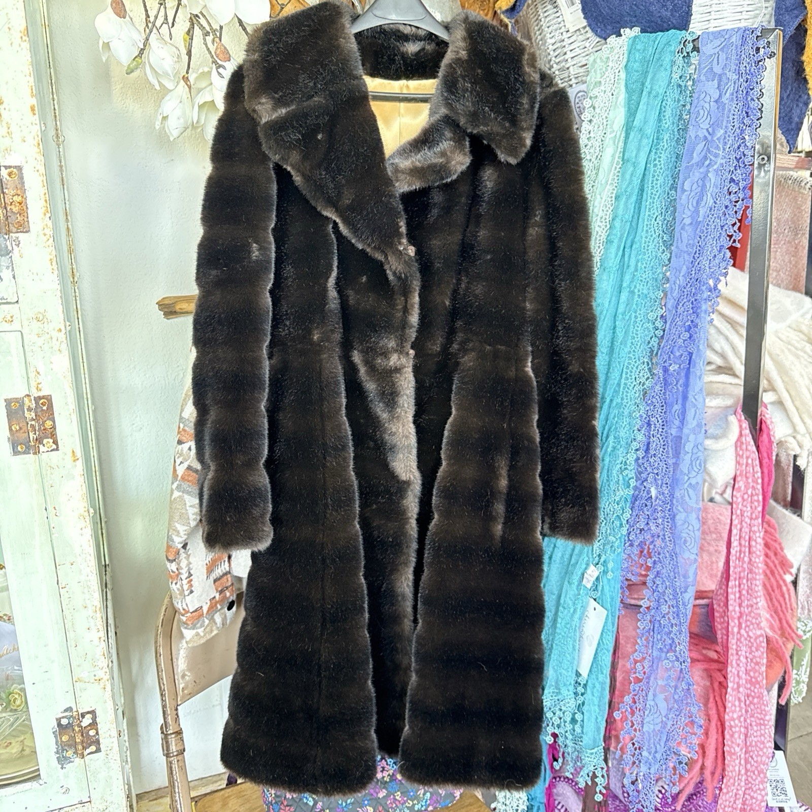 Late 40s/ Early 50s Lenari Designed Vintage Fur Coat vintage Prego