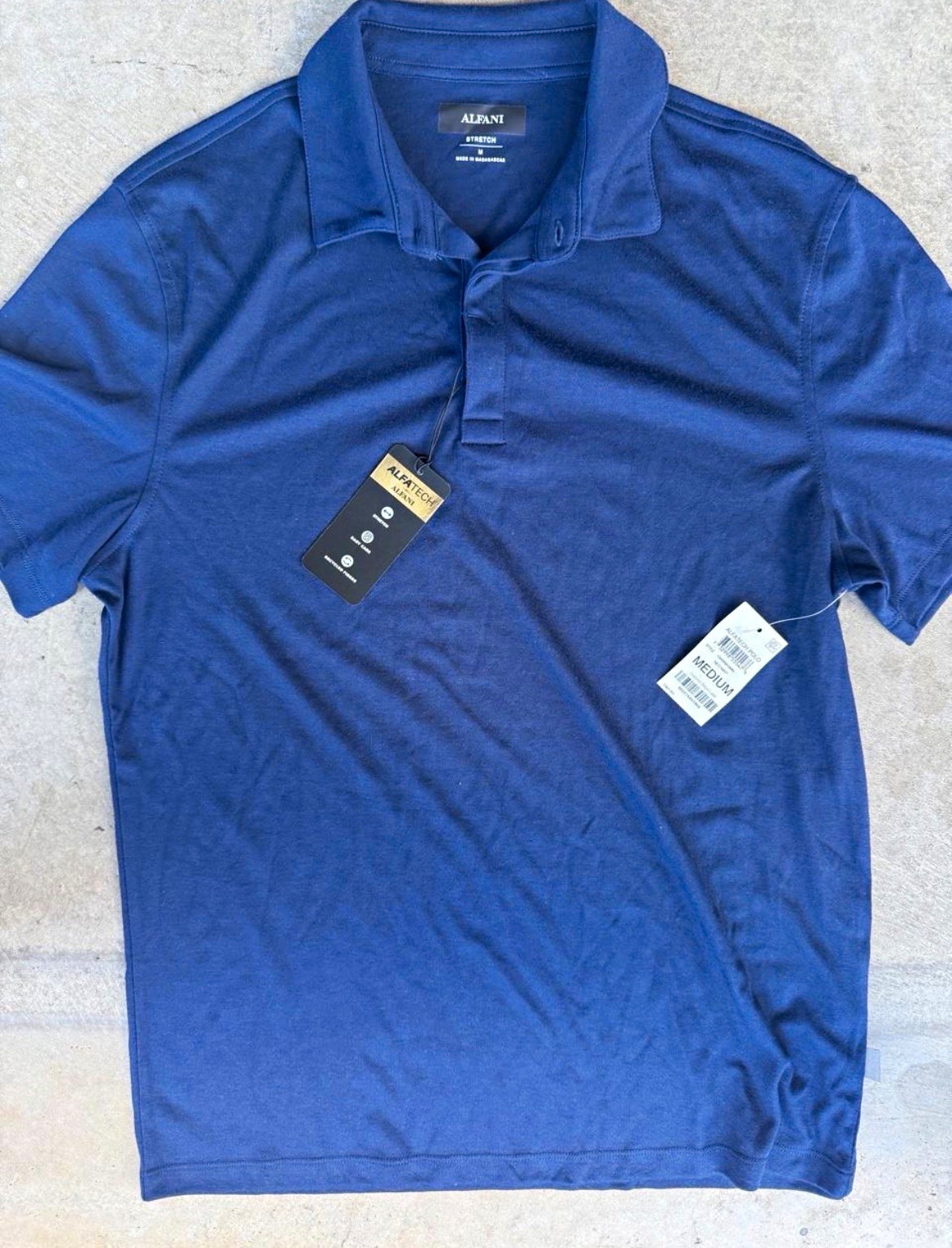 Alfani Alfatech Men\'s Polo Shirt M Navy Solid Short Sleeve Stretch Easy Care