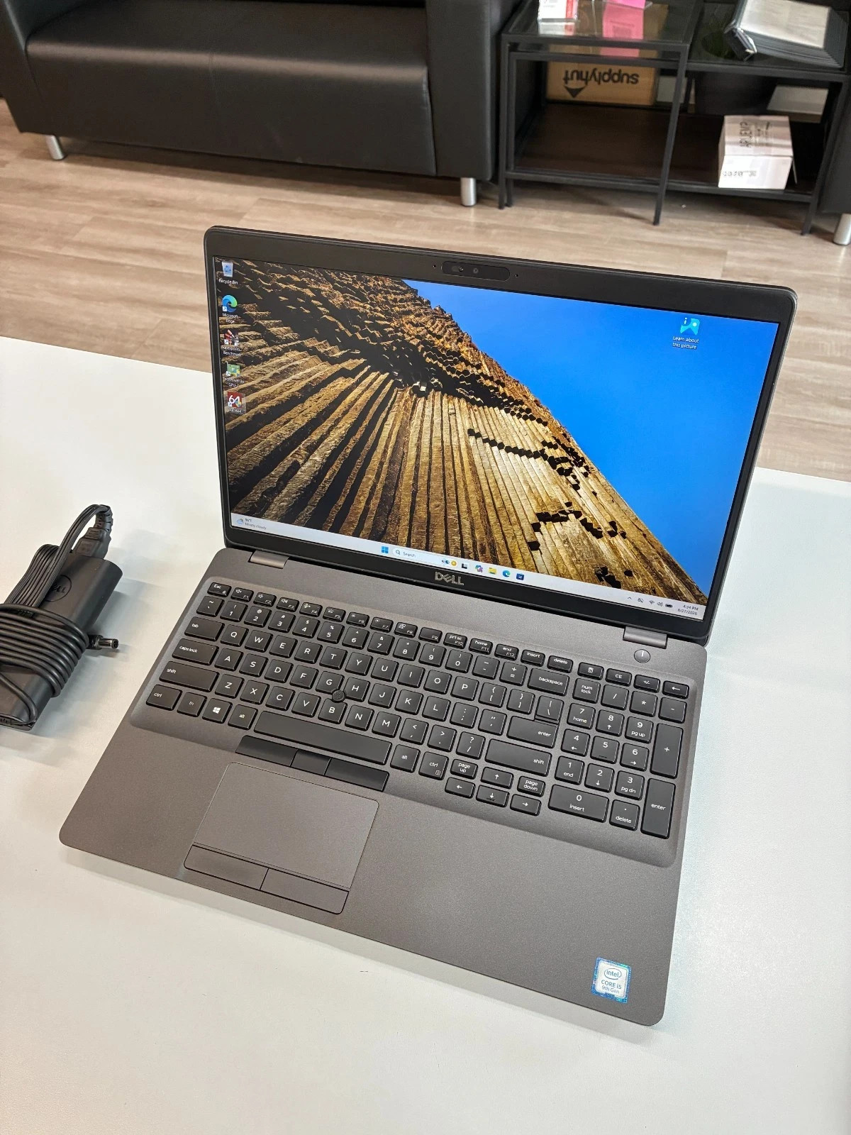 Dell Precision 3541 Laptop i5-9300H 2.4GHz 256GB SSD 16GB RAM Win 11 Pro