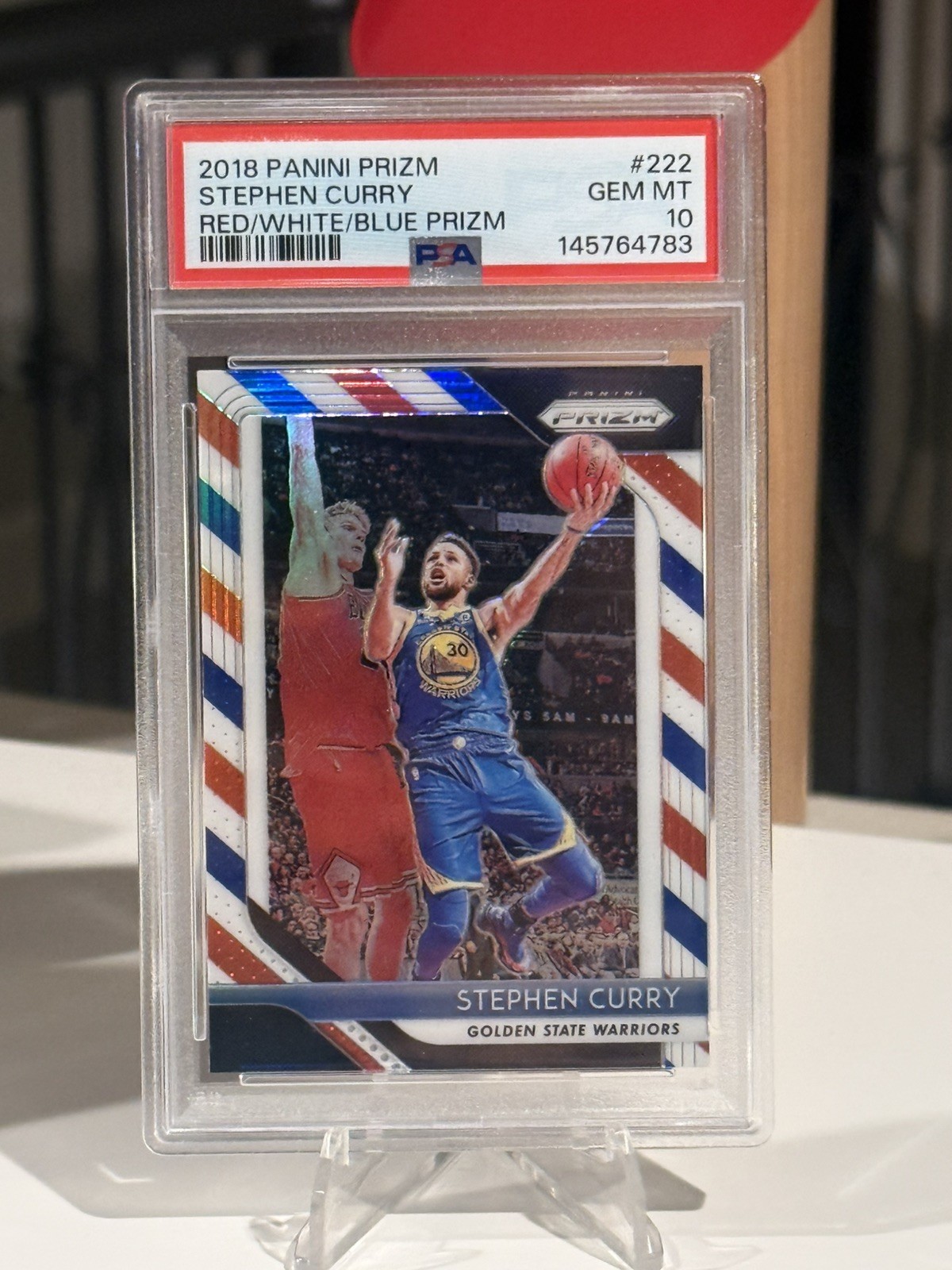2018-19 Panini Prizm Red White & Blue Stephen Curry #222 PSA 10 2018-19 Panini Prizm Red White & Blue Stephen Curry #222 PSA 10