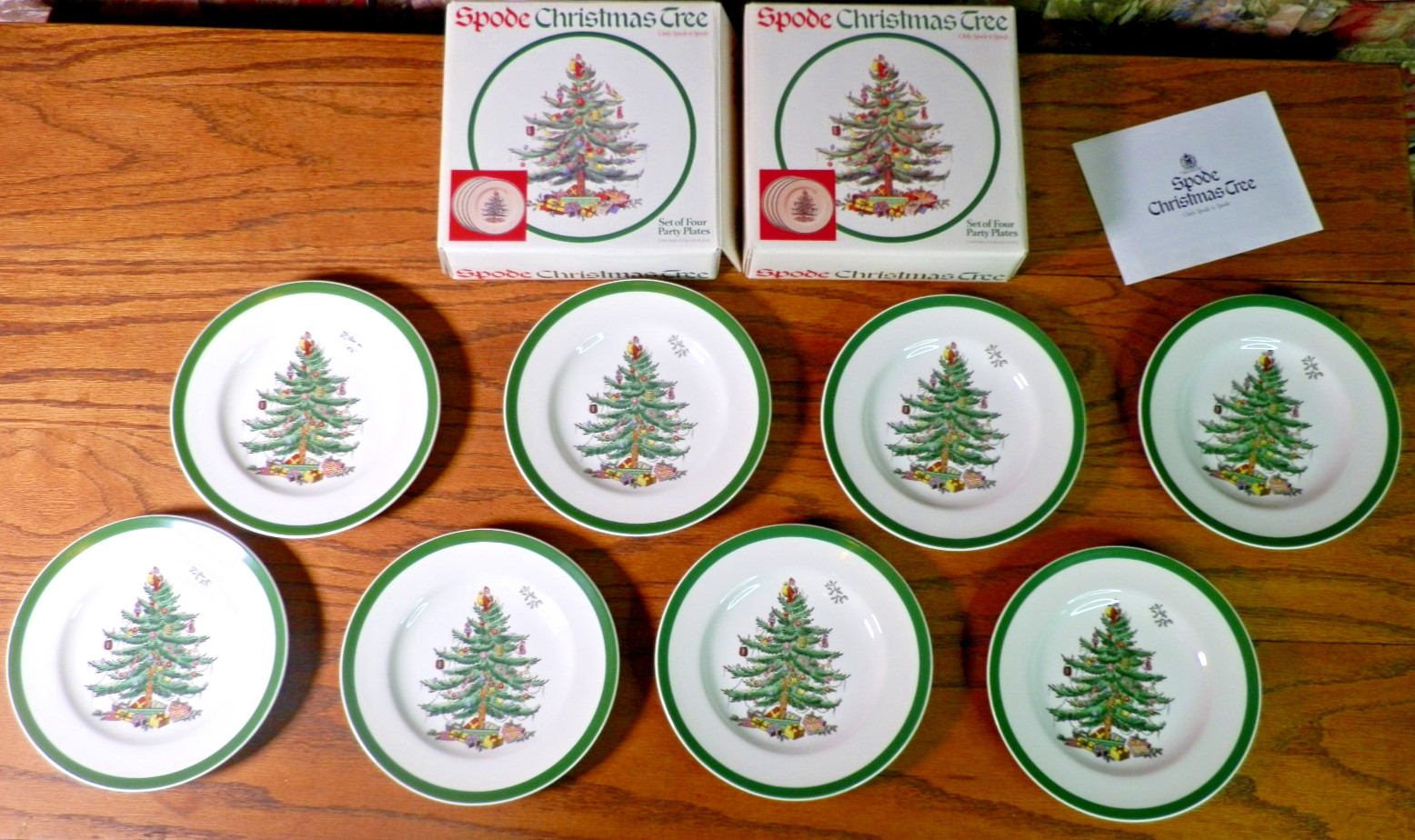 Vintage Spode Christmas Tree TWO Sets of Four Party Plates 8 TOTAL New Open Box Vintage Spode Christmas Tree TWO Sets of Four Party Plates 8 TOTAL New Open Box