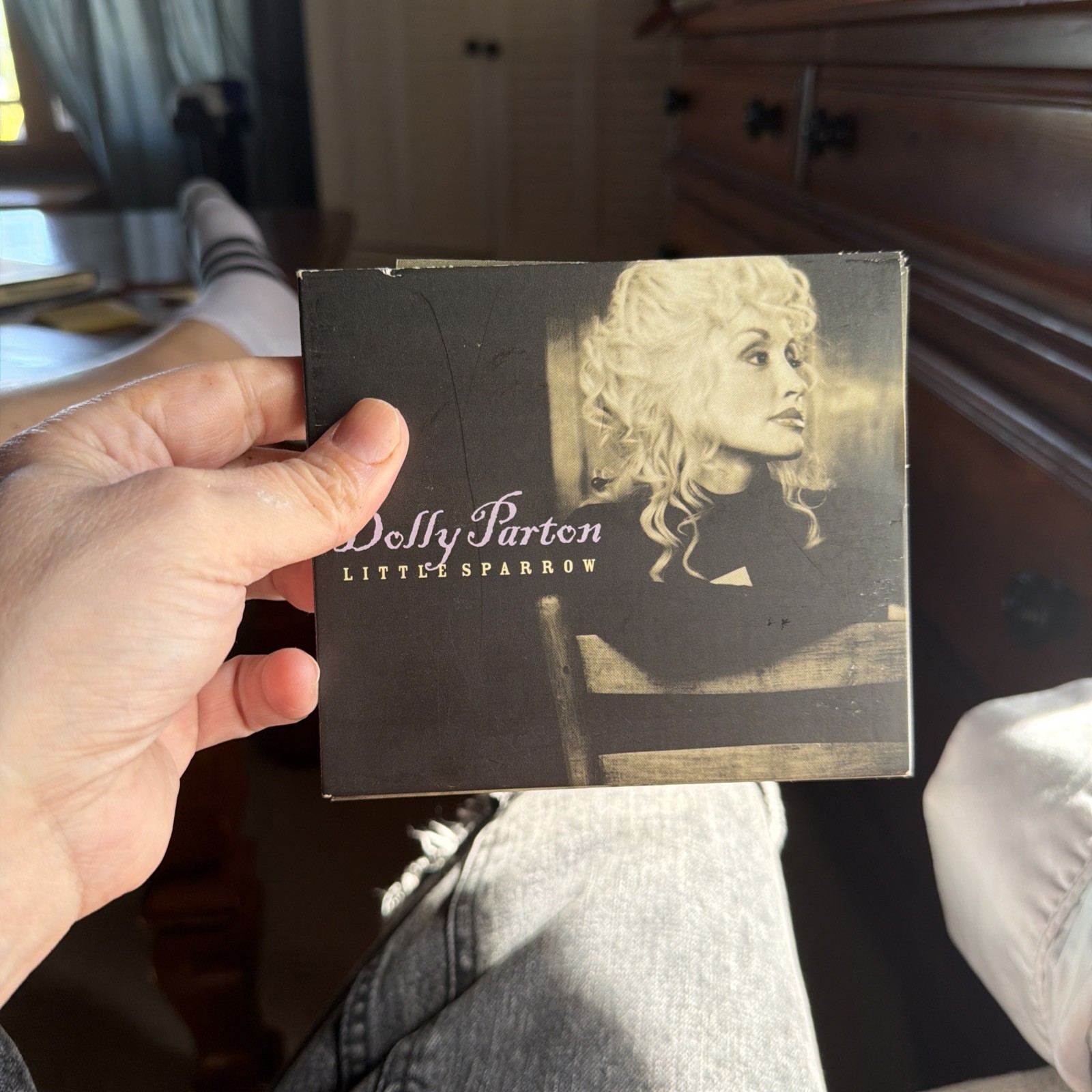 Dolly Parton Little Sparrow (CD, 2001, Sugar Hill) Country Album Digipak-OOP Dolly Parton Little Sparrow (CD, 2001, Sugar Hill) Country Album Digipak-OOP