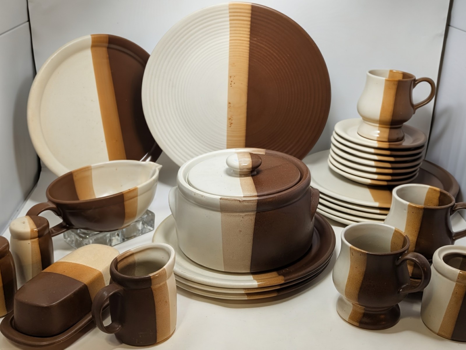 Nelson McCoy Sandstone 30 Piece Set: Chop Plate, Bean Pot, Dinner Plates + More