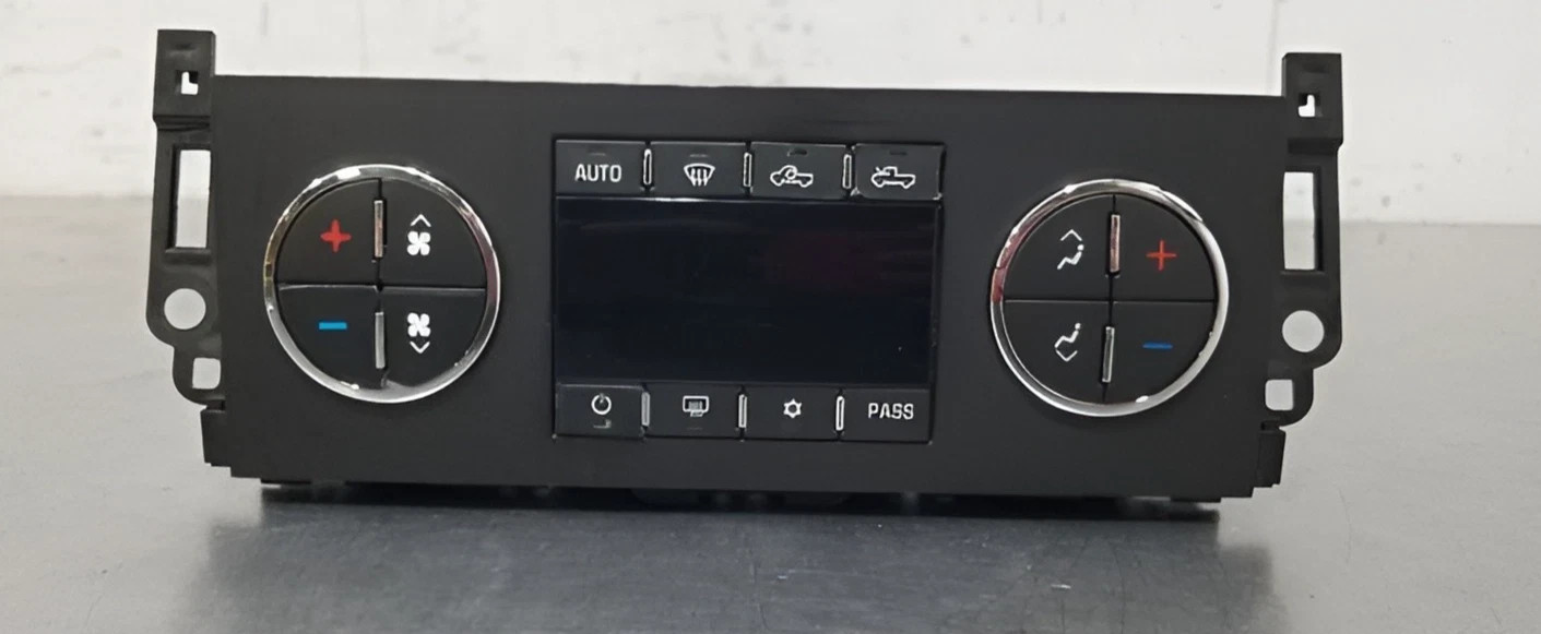 2007-2011 Chevrolet Avalanche Automatic A/C Heater Climate Control Assembly OEM
