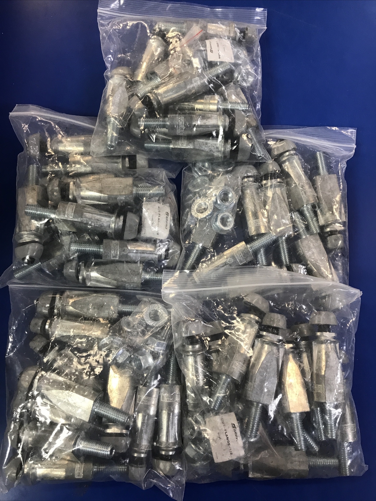 Gripple UNIGRIP Fasteners UG4-1/2-FN-10BB Pk. Of 48 pcs with nuts Gripple UNIGRIP Fasteners UG4-1/2-FN-10BB Pk. Of 48 pcs with nuts