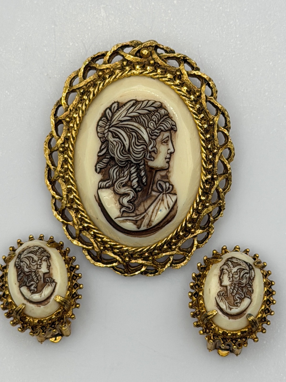 Vintage Florenza Cameo Brooch & Clip Earrings Set Victorian Revival Signed